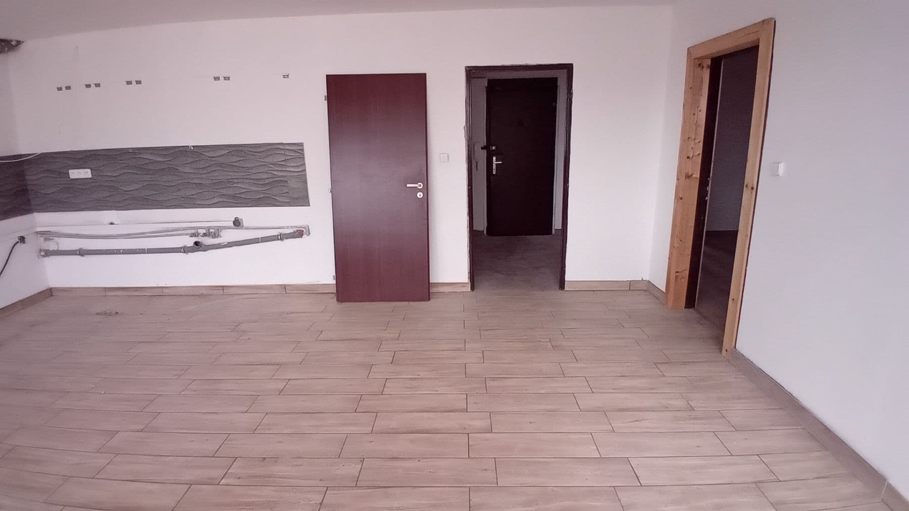 Prenájom nebytového priestoru 109 m², Roháčova, Praha, Praha Prenájom nebytového priestoru 109 m², Roháčova, Praha, Praha