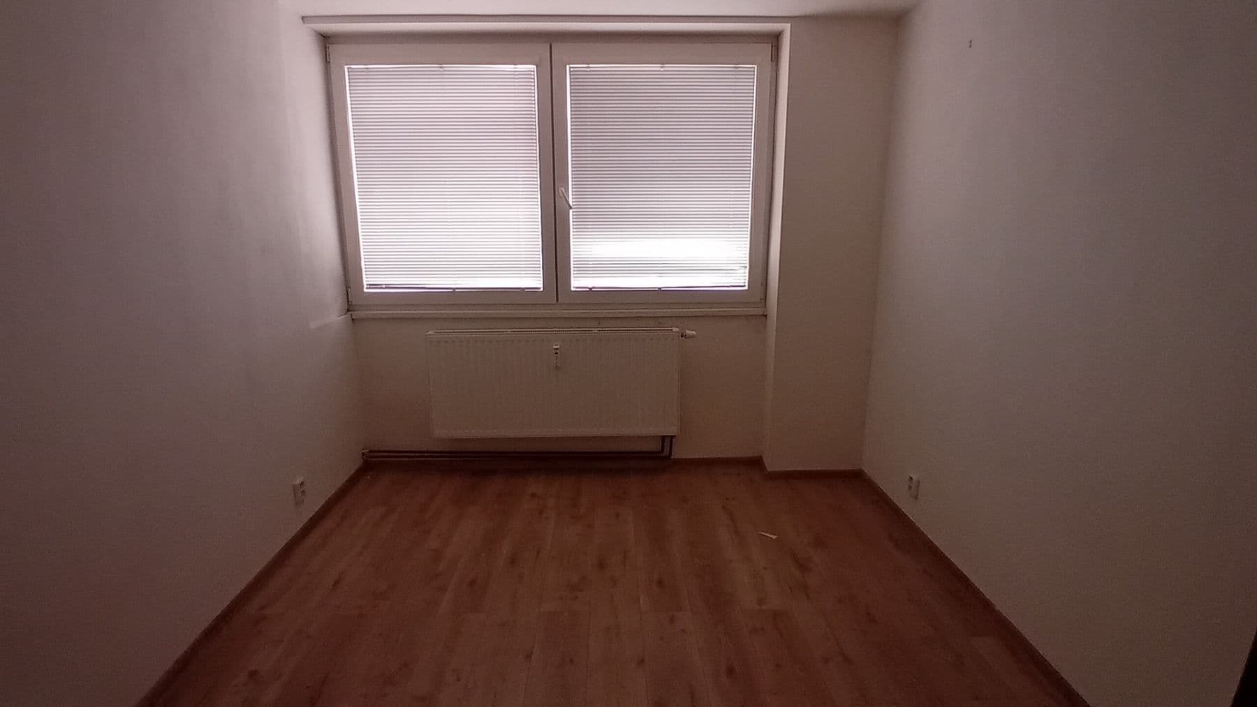 Prenájom nebytového priestoru 109 m², Roháčova, Praha, Praha Prenájom nebytového priestoru 109 m², Roháčova, Praha, Praha