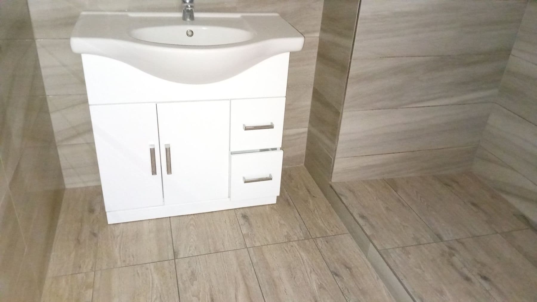 Prenájom nebytového priestoru 109 m², Roháčova, Praha, Praha Prenájom nebytového priestoru 109 m², Roháčova, Praha, Praha