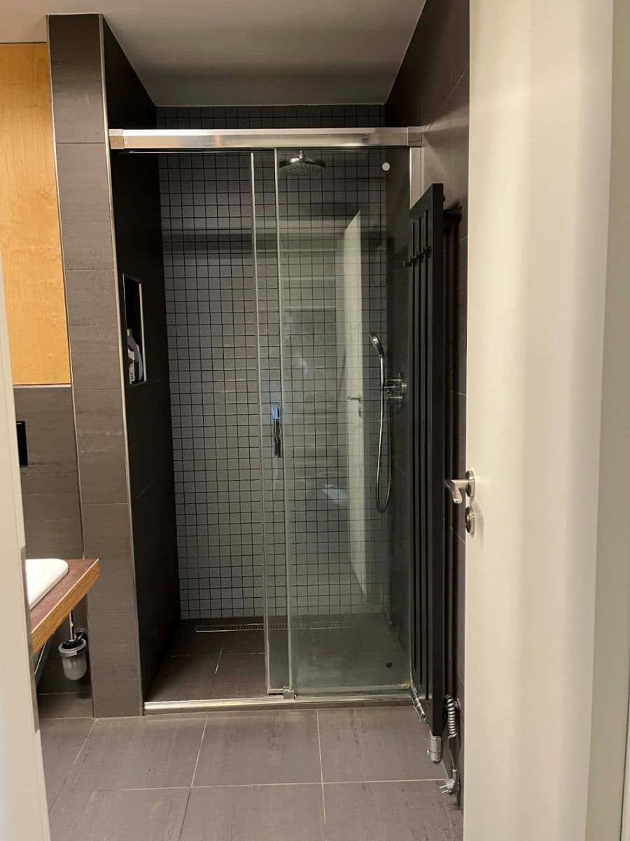 Prenájom bytu 1-izbový 39 m², U Jízdárny, Praha, Praha Prenájom bytu 1-izbový 39 m², U Jízdárny, Praha, Praha