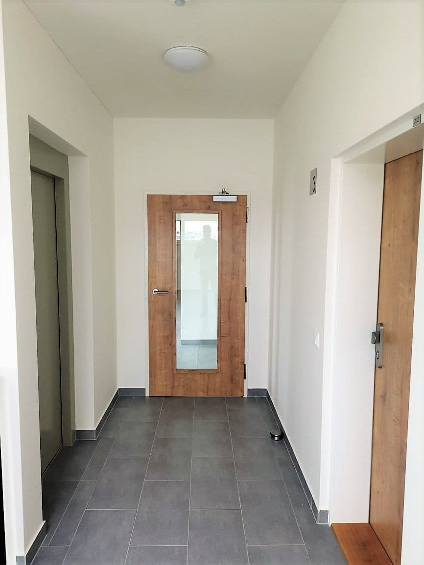 Prenájom bytu 2-izbový 51 m², Pod Areálem, Praha, Praha Prenájom bytu 2-izbový 51 m², Pod Areálem, Praha, Praha