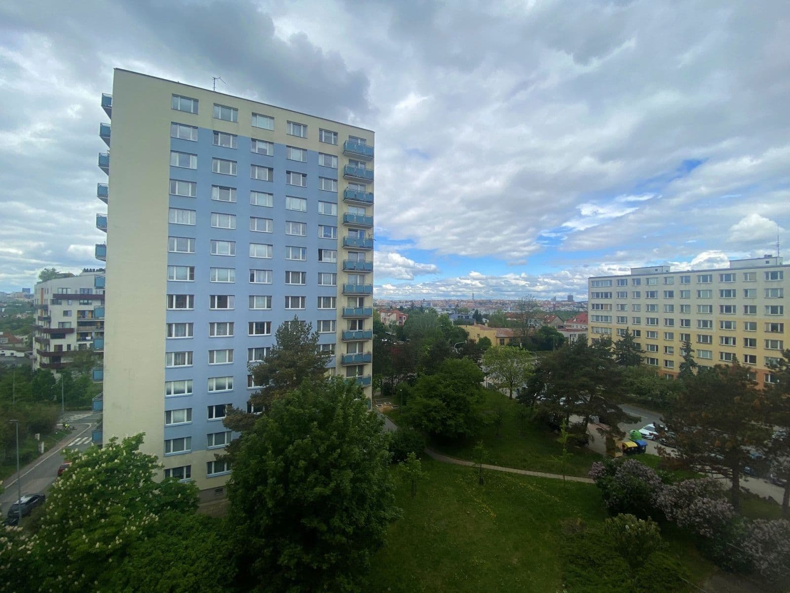 Prenájom bytu 2-izbový 55 m², Hyacintová, Praha, Praha Prenájom bytu 2-izbový 55 m², Hyacintová, Praha, Praha