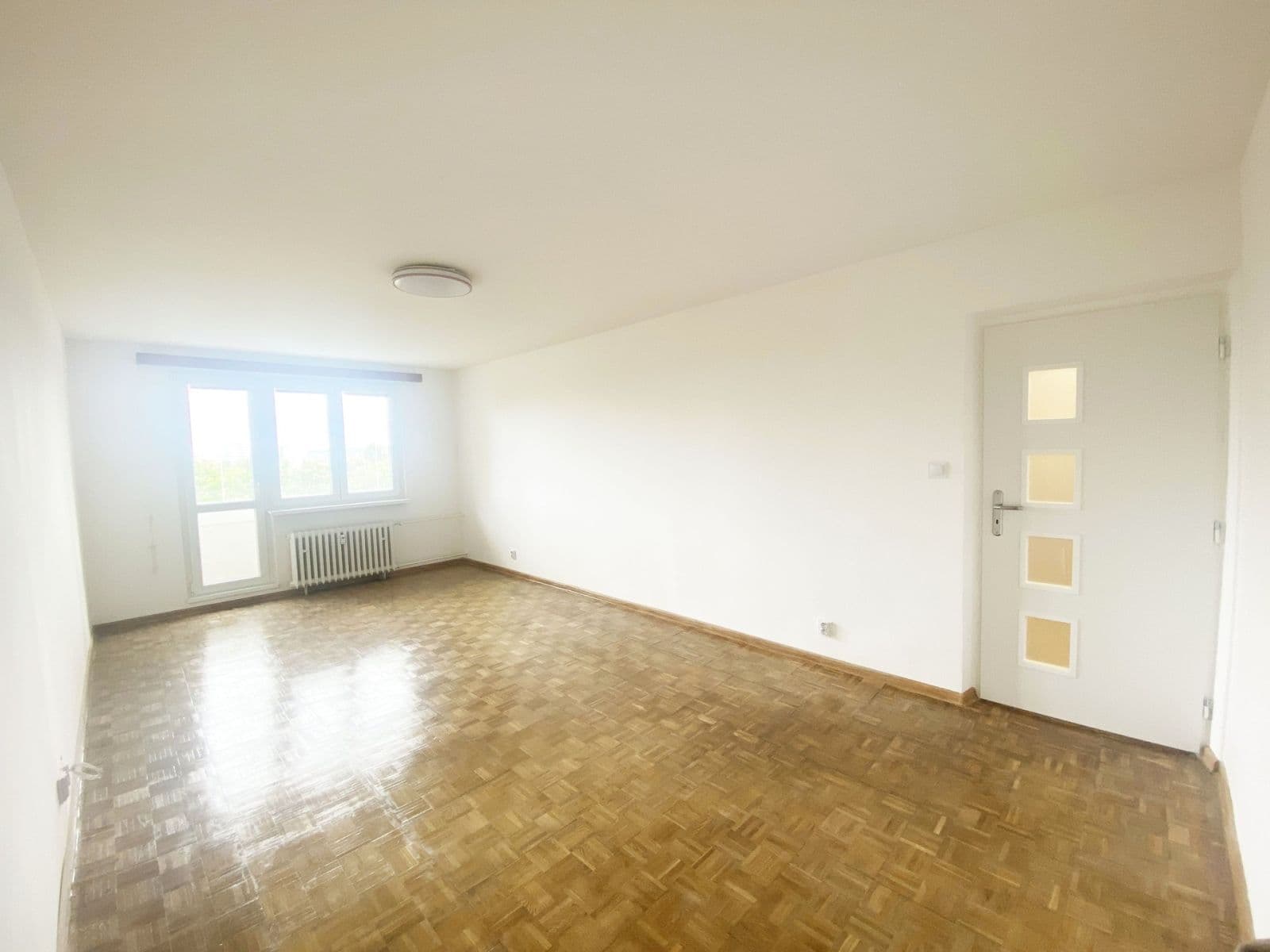 Prenájom bytu 2-izbový 55 m², Hyacintová, Praha, Praha Prenájom bytu 2-izbový 55 m², Hyacintová, Praha, Praha