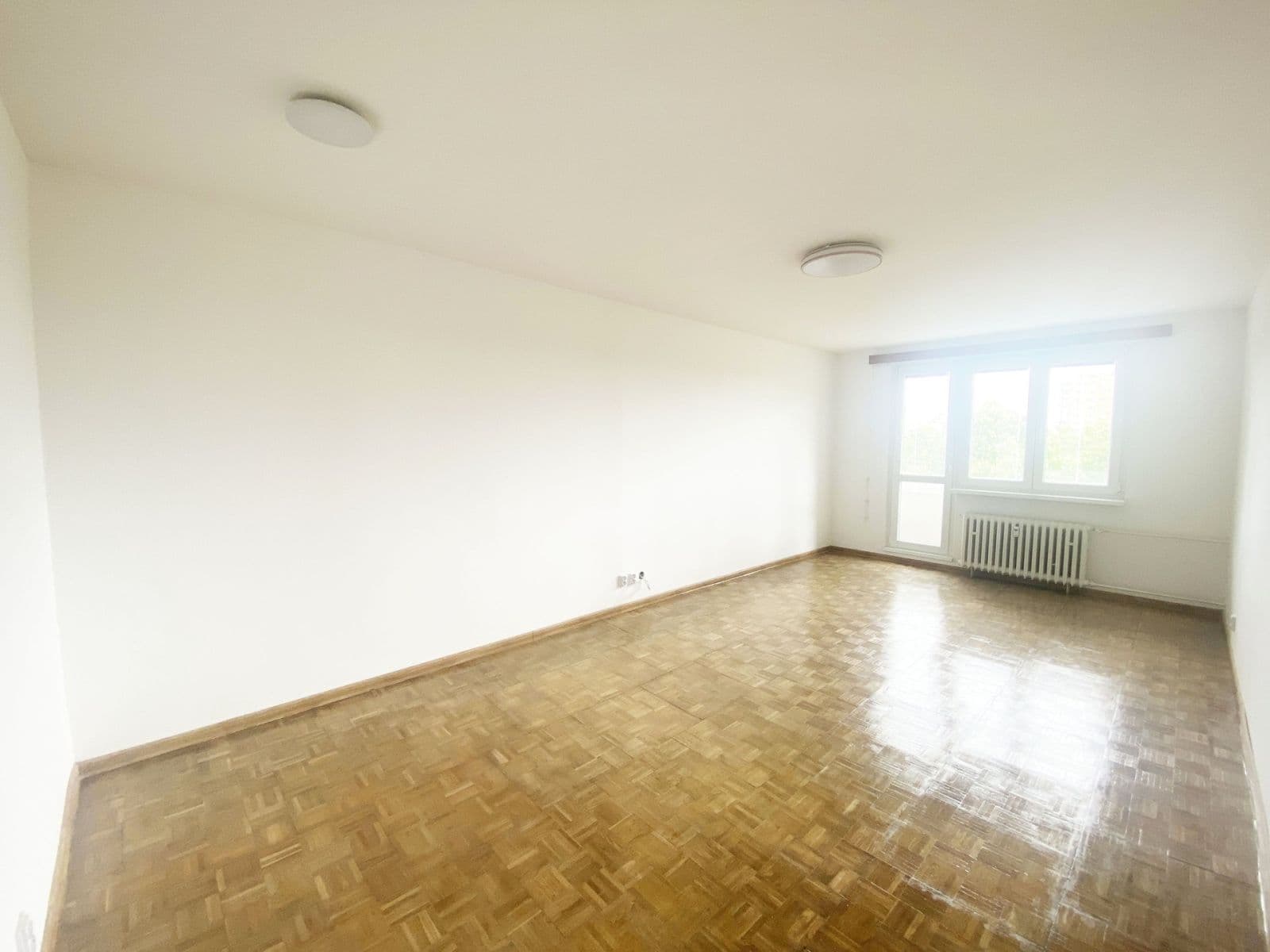 Prenájom bytu 2-izbový 55 m², Hyacintová, Praha, Praha Prenájom bytu 2-izbový 55 m², Hyacintová, Praha, Praha