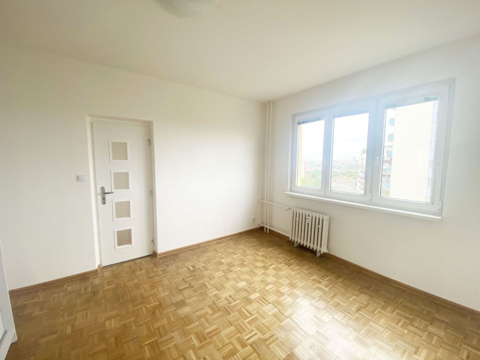 Prenájom bytu 2-izbový 55 m², Hyacintová, Praha, Praha Prenájom bytu 2-izbový 55 m², Hyacintová, Praha, Praha