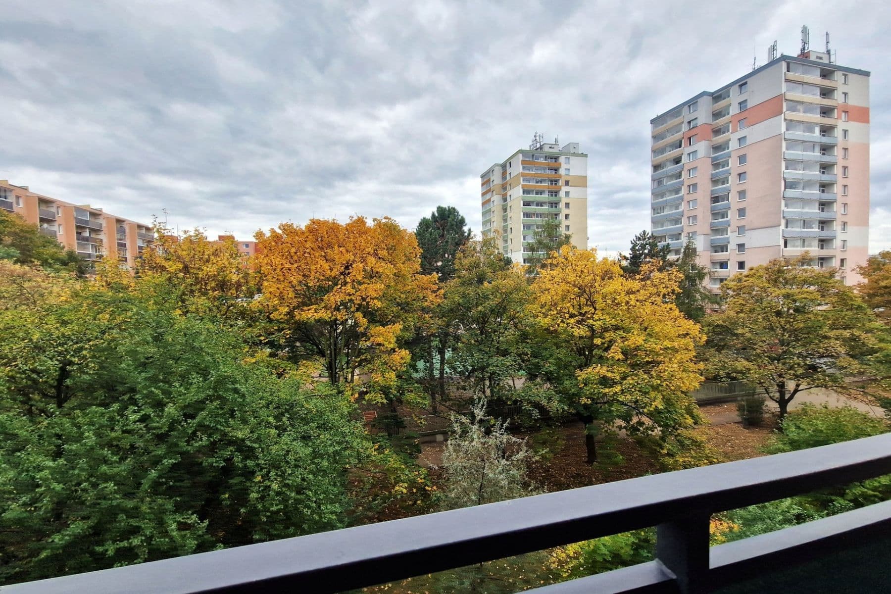 Prenájom bytu 3-izbový 56 m², Bukovecká, Praha, Praha Prenájom bytu 3-izbový 56 m², Bukovecká, Praha, Praha