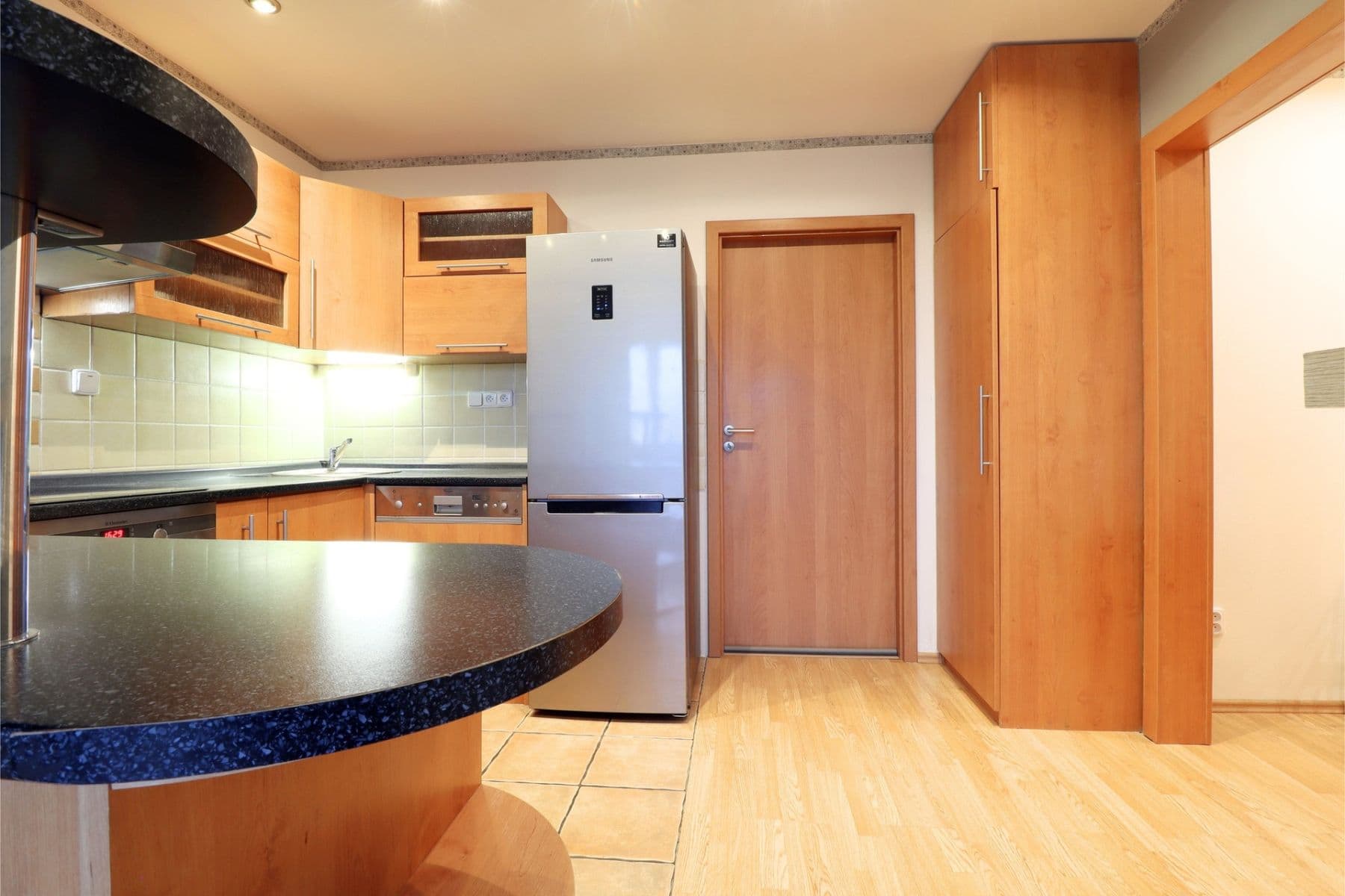 Prenájom bytu 3-izbový 56 m², Bukovecká, Praha, Praha Prenájom bytu 3-izbový 56 m², Bukovecká, Praha, Praha