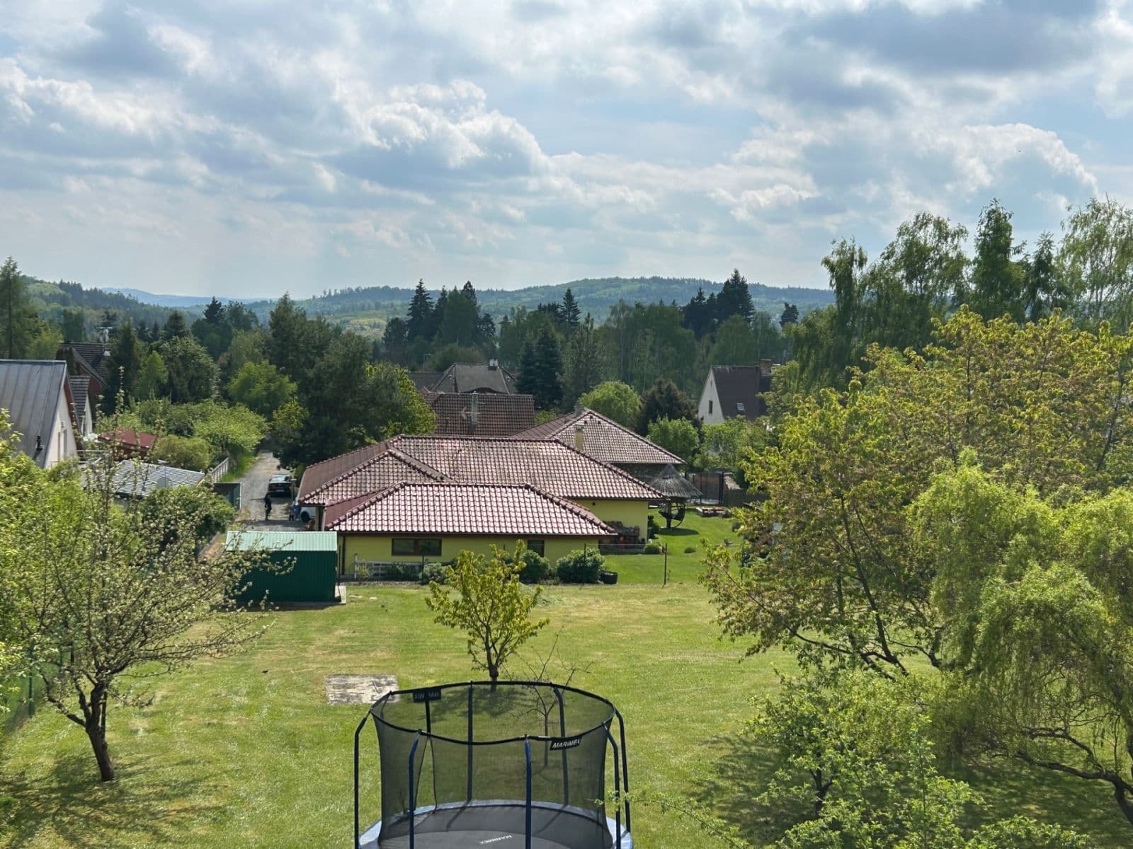 Predaj pozemku 996 m², Na Výsluní, Kamenice, Středočeský kraj Predaj pozemku 996 m², Na Výsluní, Kamenice, Středočeský kraj