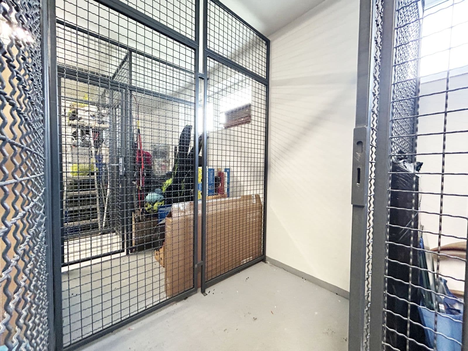 Prenájom bytu 3-izbový 60 m², Příhodova, Chýně, Středočeský kraj Prenájom bytu 3-izbový 60 m², Příhodova, Chýně, Středočeský kraj