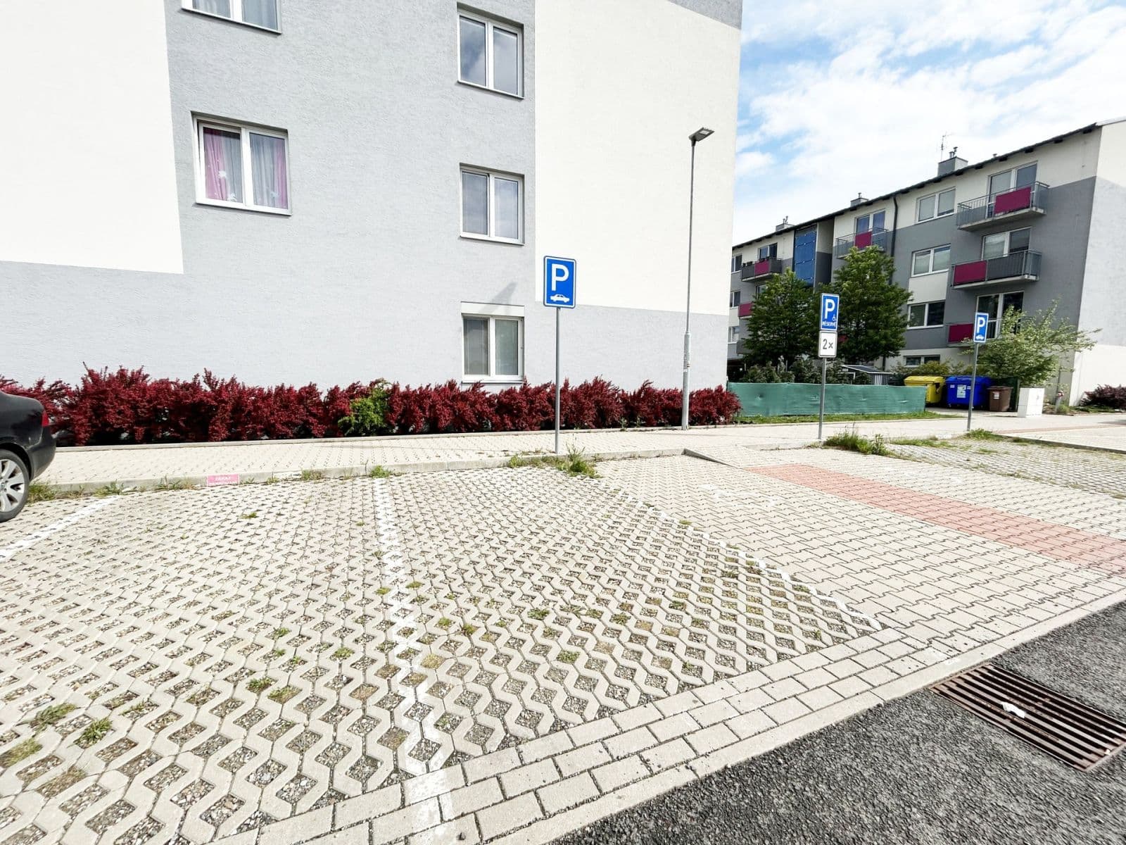 Prenájom bytu 3-izbový 60 m², Příhodova, Chýně, Středočeský kraj Prenájom bytu 3-izbový 60 m², Příhodova, Chýně, Středočeský kraj