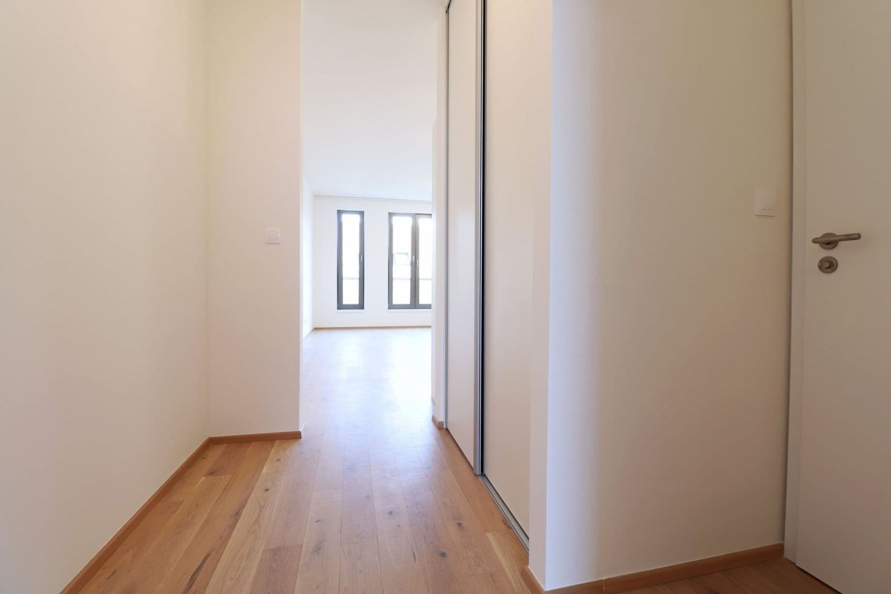 Prenájom bytu 2-izbový 50 m², Na Valentince, Praha, Praha Prenájom bytu 2-izbový 50 m², Na Valentince, Praha, Praha