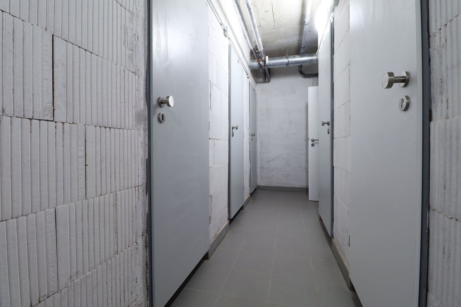 Prenájom bytu 2-izbový 50 m², Na Valentince, Praha, Praha Prenájom bytu 2-izbový 50 m², Na Valentince, Praha, Praha