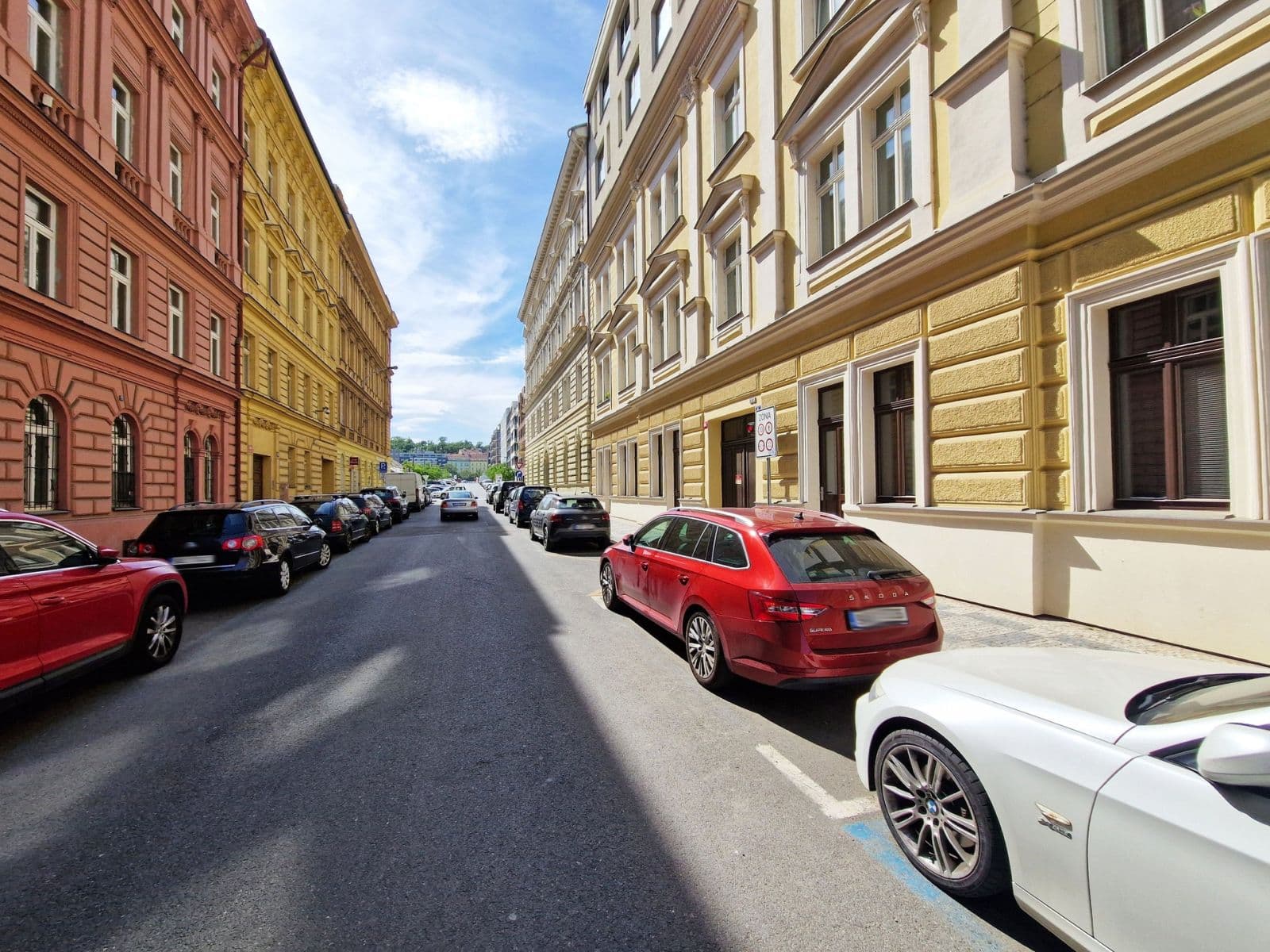 Prenájom bytu 2-izbový 50 m², Na Valentince, Praha, Praha Prenájom bytu 2-izbový 50 m², Na Valentince, Praha, Praha