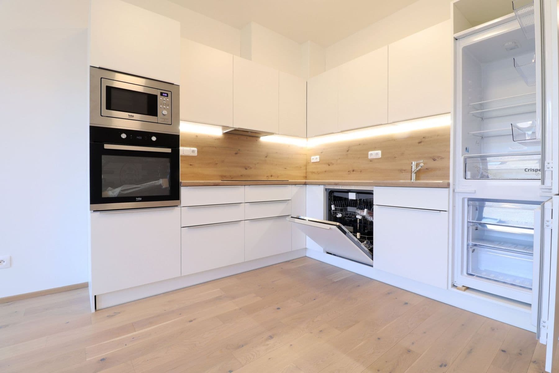 Prenájom bytu 2-izbový 50 m², Na Valentince, Praha, Praha Prenájom bytu 2-izbový 50 m², Na Valentince, Praha, Praha