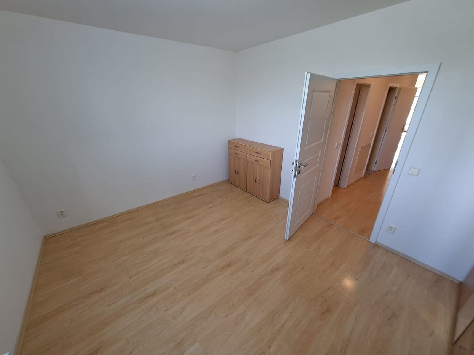Prenájom bytu 2-izbový 54 m², Kytlická, Praha, Praha Prenájom bytu 2-izbový 54 m², Kytlická, Praha, Praha