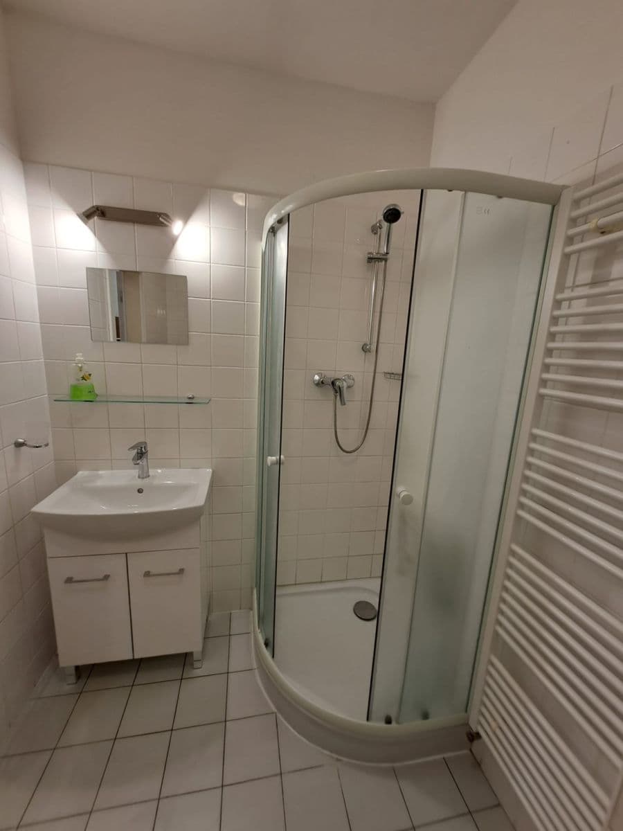 Prenájom bytu 2-izbový 54 m², Kytlická, Praha, Praha Prenájom bytu 2-izbový 54 m², Kytlická, Praha, Praha