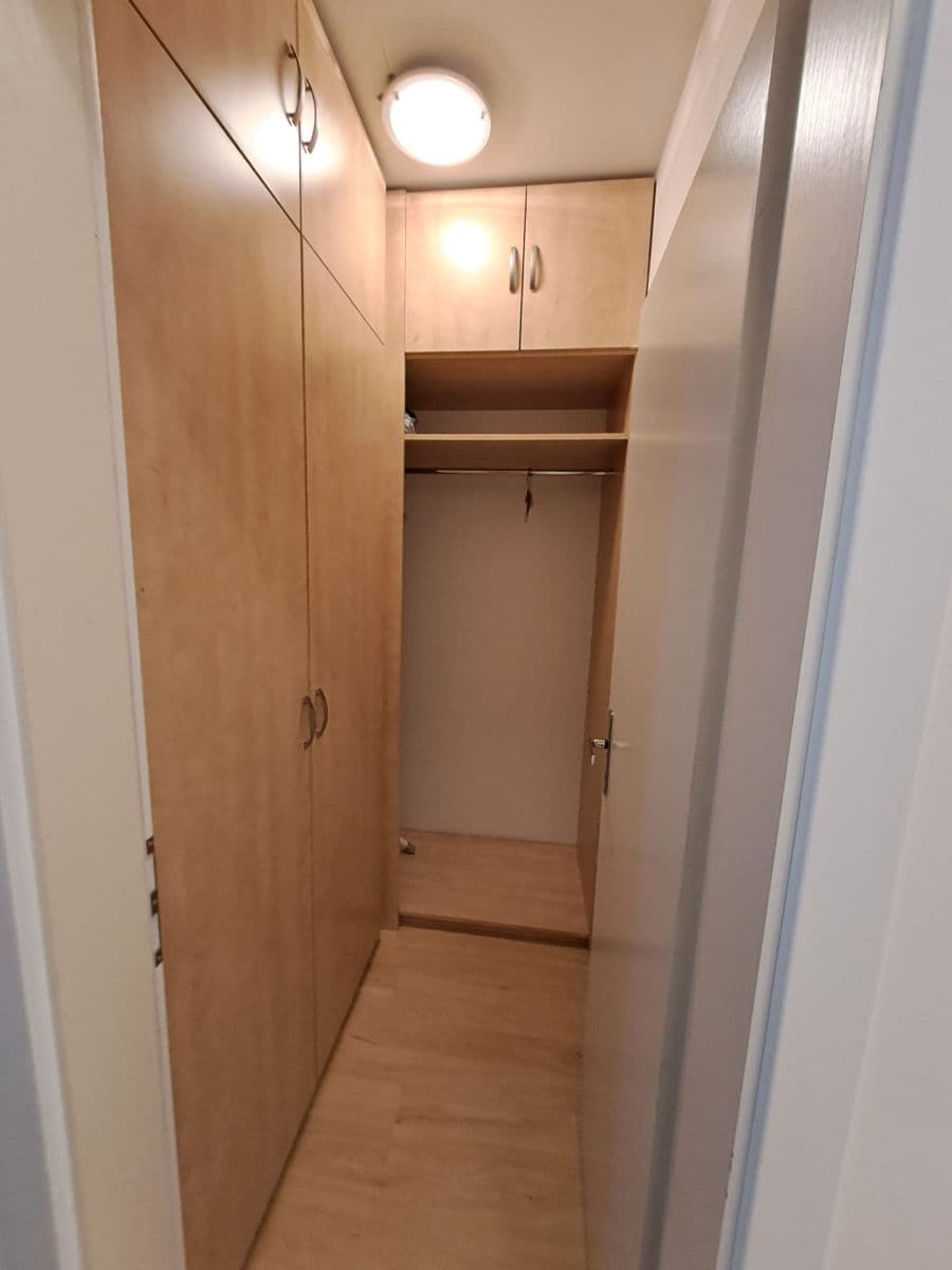 Prenájom bytu 2-izbový 54 m², Kytlická, Praha, Praha Prenájom bytu 2-izbový 54 m², Kytlická, Praha, Praha
