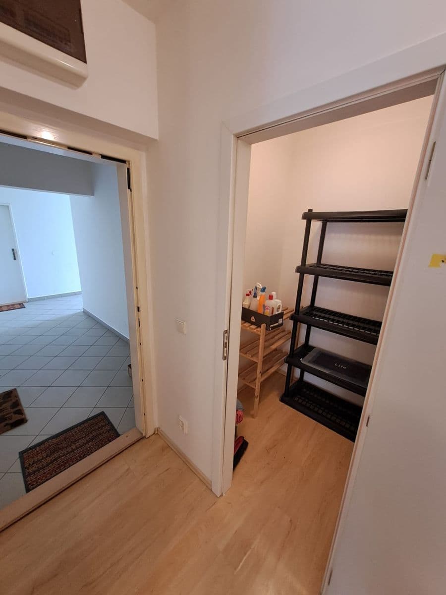 Prenájom bytu 2-izbový 54 m², Kytlická, Praha, Praha Prenájom bytu 2-izbový 54 m², Kytlická, Praha, Praha