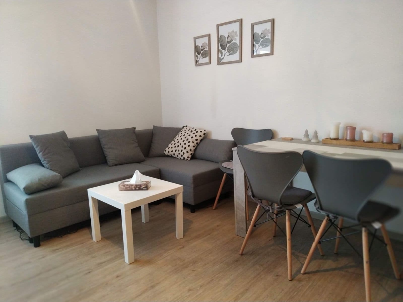 Prenájom bytu 1-izbový 40 m², Partyzánská, Odolena Voda, Středočeský kraj Prenájom bytu 1-izbový 40 m², Partyzánská, Odolena Voda, Středočeský kraj
