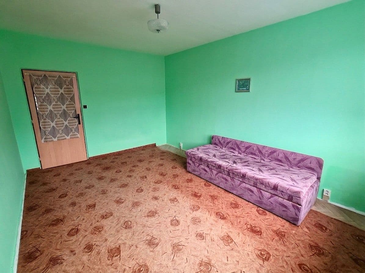 Predaj bytu 3-izbový 85 m², Svatošská, Karlovy Vary, Karlovarský kraj Predaj bytu 3-izbový 85 m², Svatošská, Karlovy Vary, Karlovarský kraj