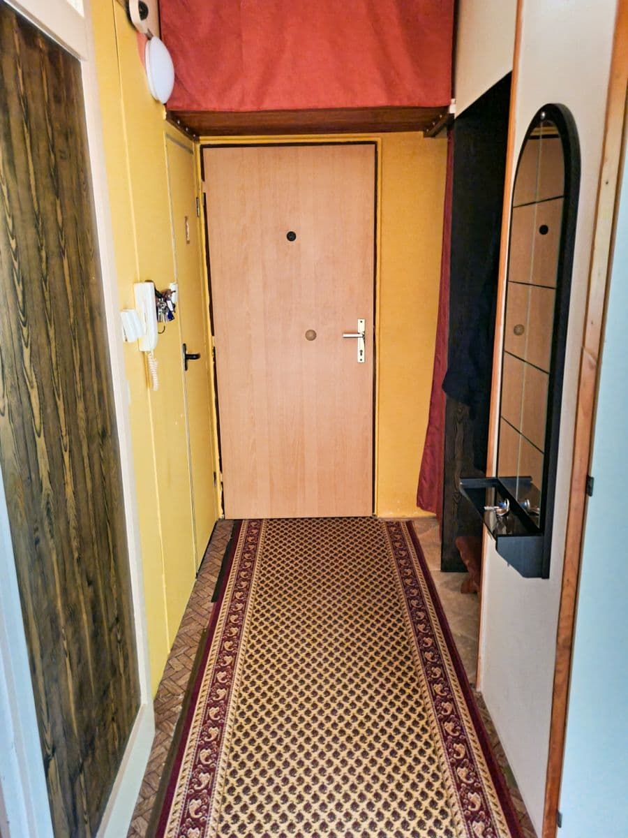 Predaj bytu 3-izbový 85 m², Svatošská, Karlovy Vary, Karlovarský kraj Predaj bytu 3-izbový 85 m², Svatošská, Karlovy Vary, Karlovarský kraj