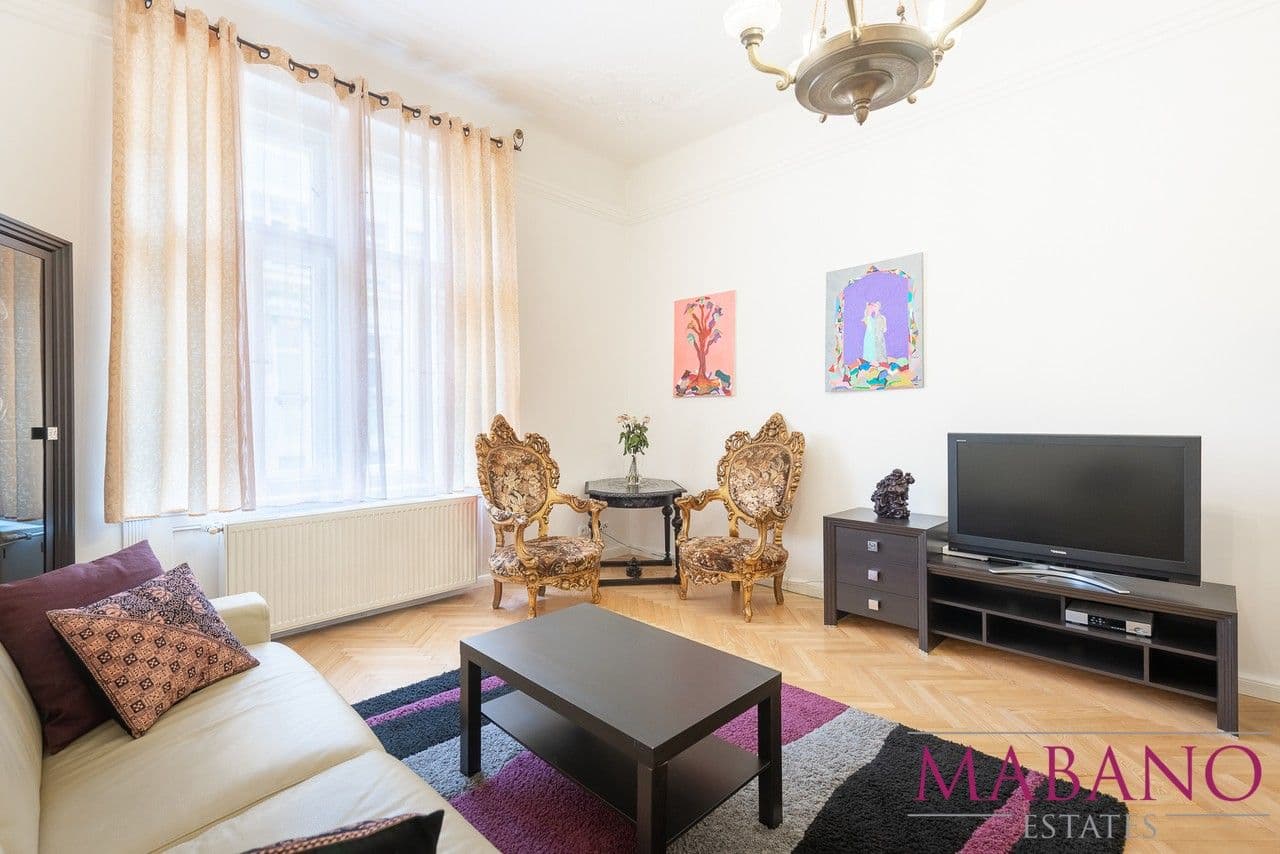 Prenájom bytu 2-izbový 61 m², Valentinská, Praha, Praha Prenájom bytu 2-izbový 61 m², Valentinská, Praha, Praha