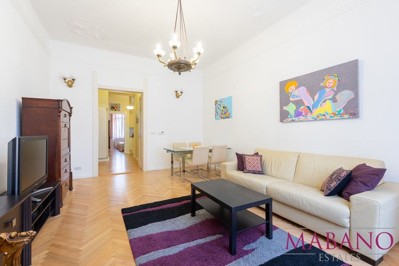 Prenájom bytu 2-izbový 61 m², Valentinská, Praha, Praha Prenájom bytu 2-izbový 61 m², Valentinská, Praha, Praha