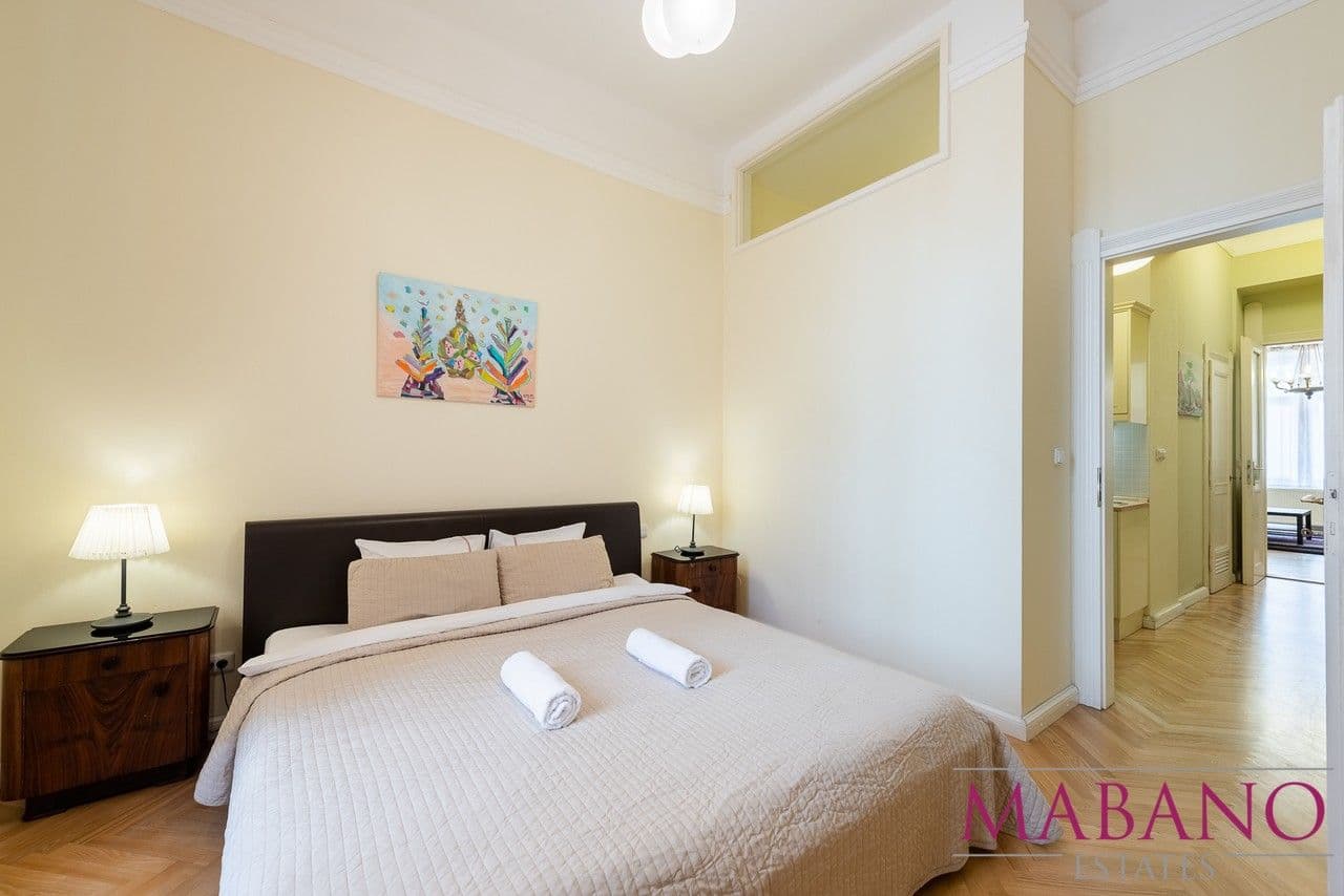 Prenájom bytu 2-izbový 61 m², Valentinská, Praha, Praha Prenájom bytu 2-izbový 61 m², Valentinská, Praha, Praha