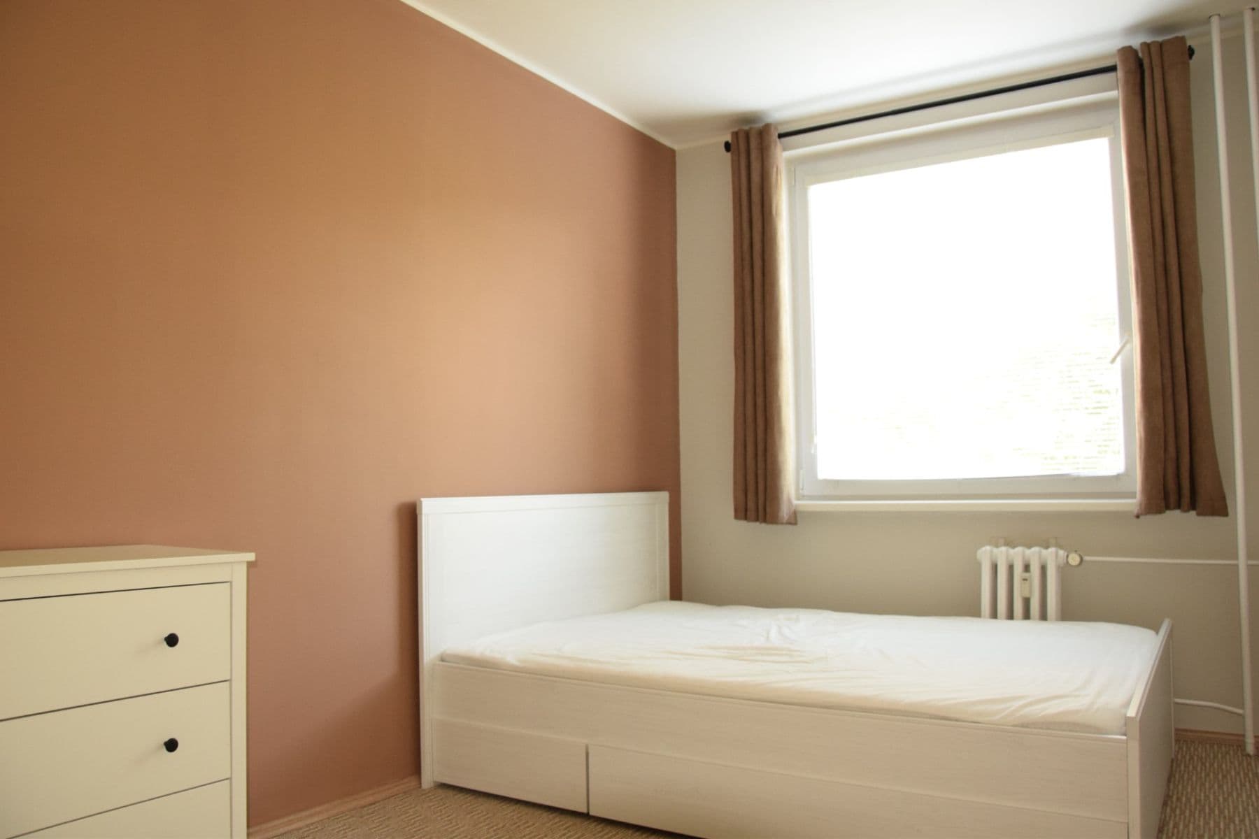Prenájom bytu 3-izbový 80 m², Daškova, Praha, Praha Prenájom bytu 3-izbový 80 m², Daškova, Praha, Praha