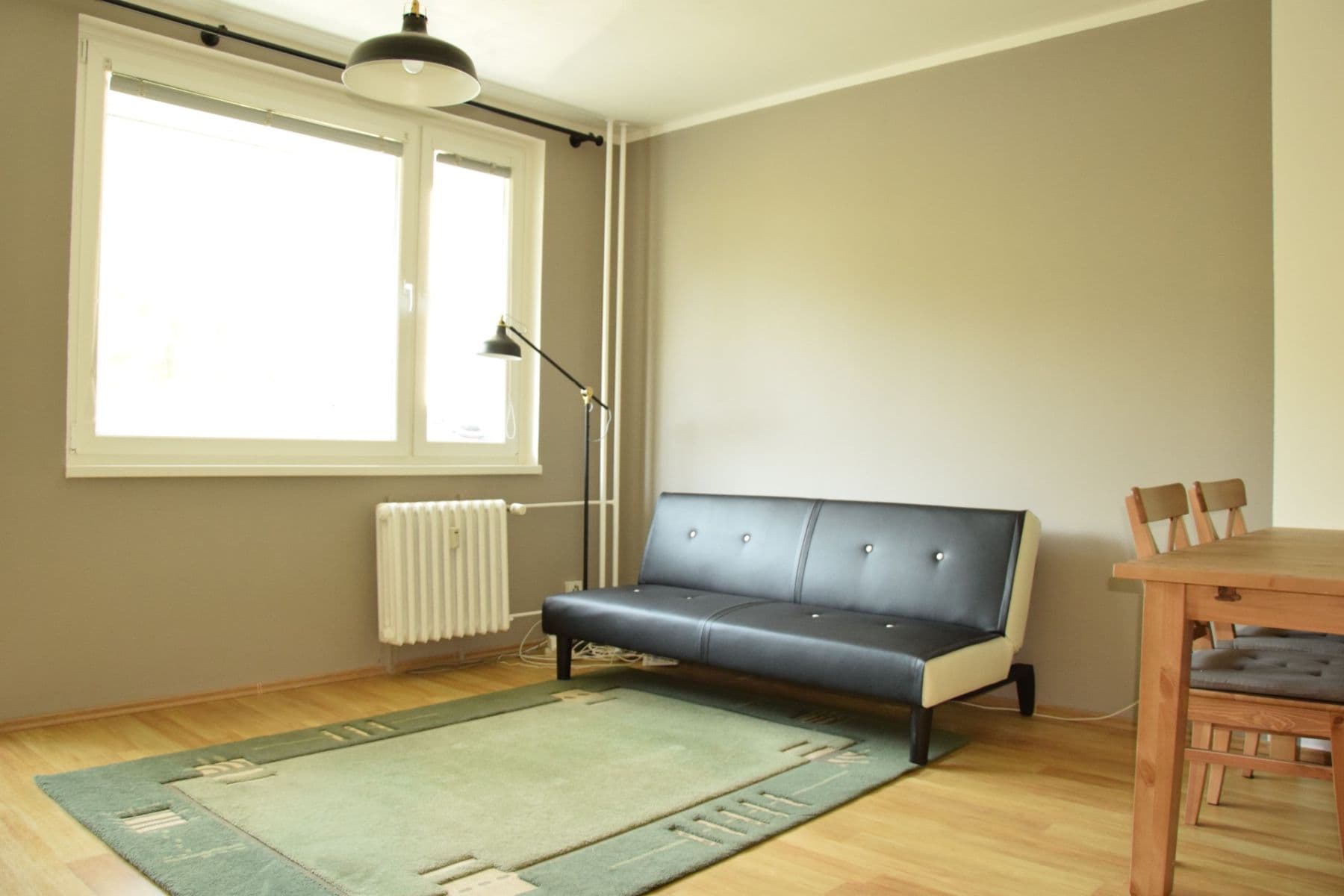 Prenájom bytu 3-izbový 80 m², Daškova, Praha, Praha Prenájom bytu 3-izbový 80 m², Daškova, Praha, Praha