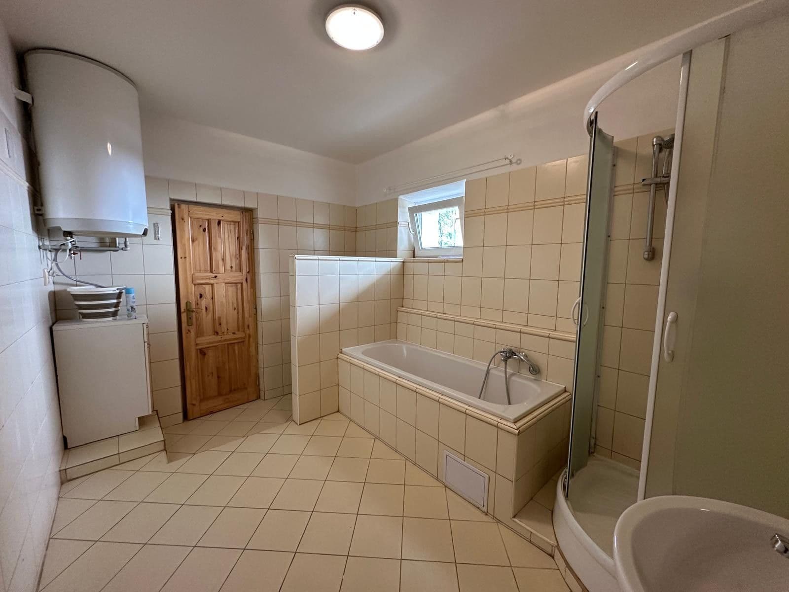 Predaj rekreačného objektu 157 m², pozemek 1.020 m², Rožmitál na Šumavě, Jihočeský kraj Predaj rekreačného objektu 157 m², pozemek 1.020 m², Rožmitál na Šumavě, Jihočeský kraj