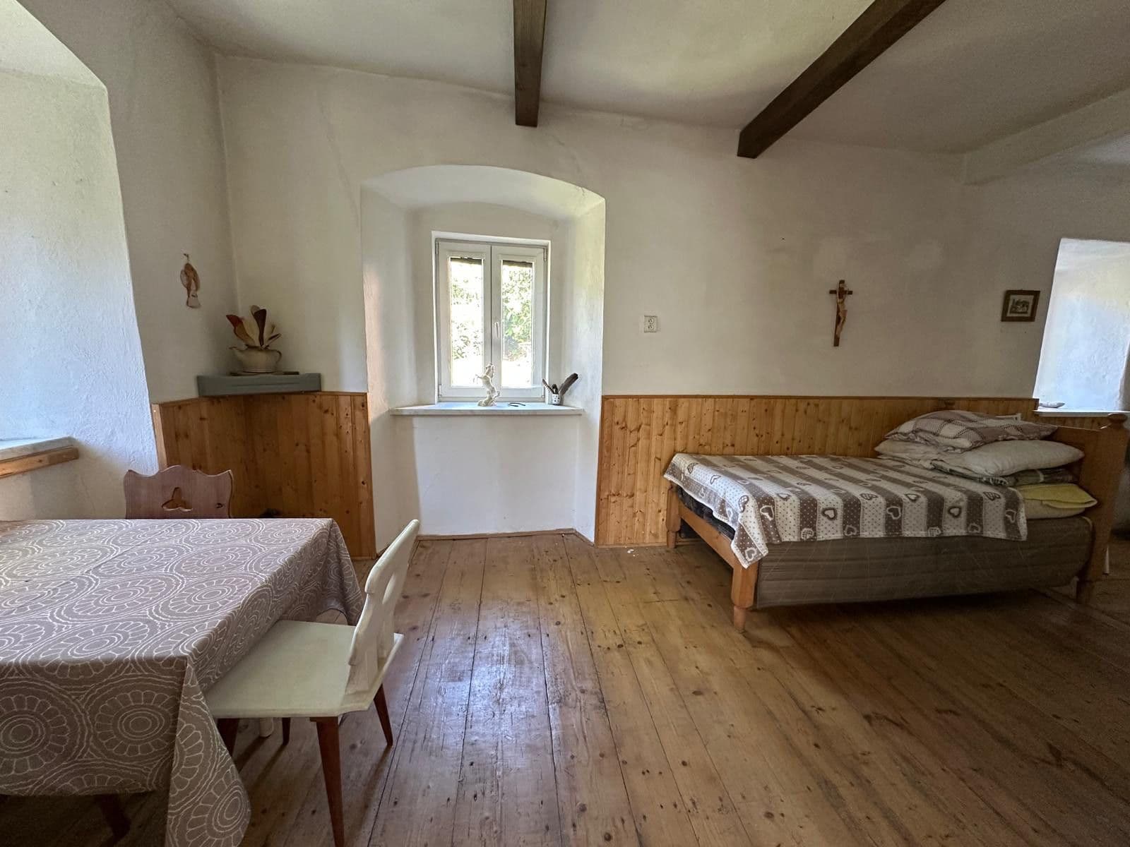 Predaj rekreačného objektu 157 m², pozemek 1.020 m², Rožmitál na Šumavě, Jihočeský kraj Predaj rekreačného objektu 157 m², pozemek 1.020 m², Rožmitál na Šumavě, Jihočeský kraj