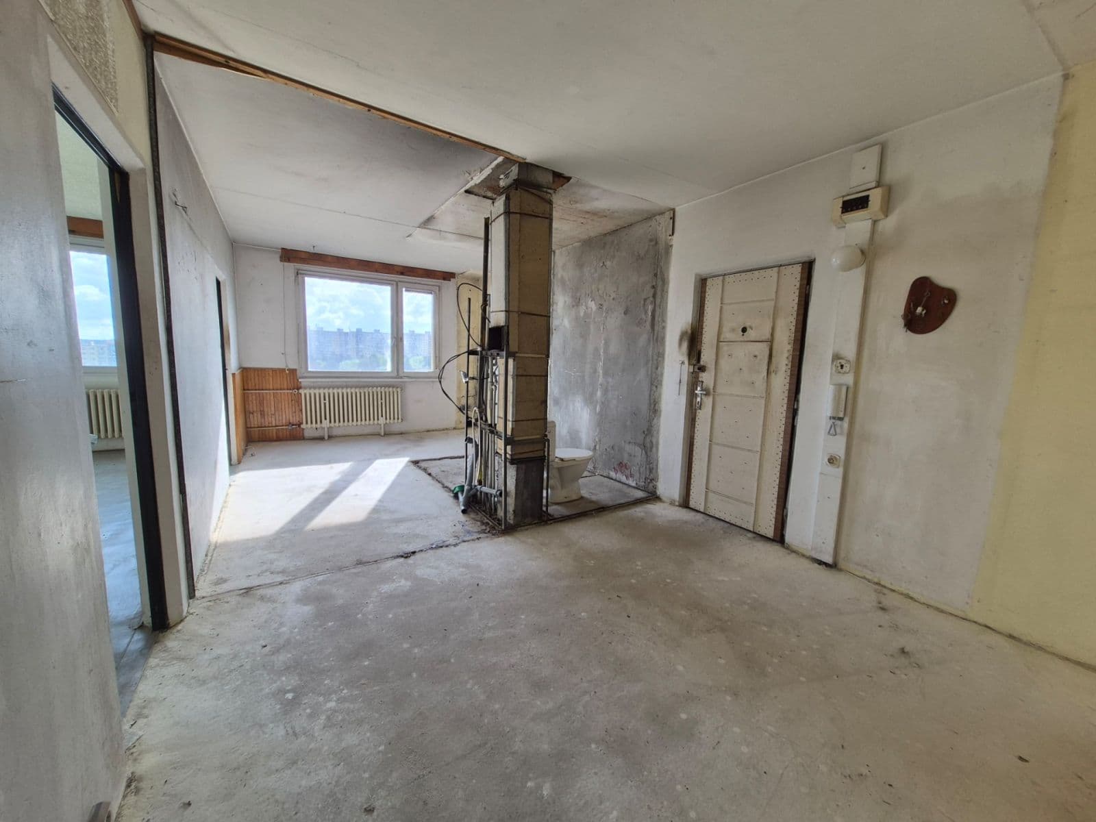 Predaj bytu 3-izbový 86 m², Cholupická, Praha, Praha Predaj bytu 3-izbový 86 m², Cholupická, Praha, Praha