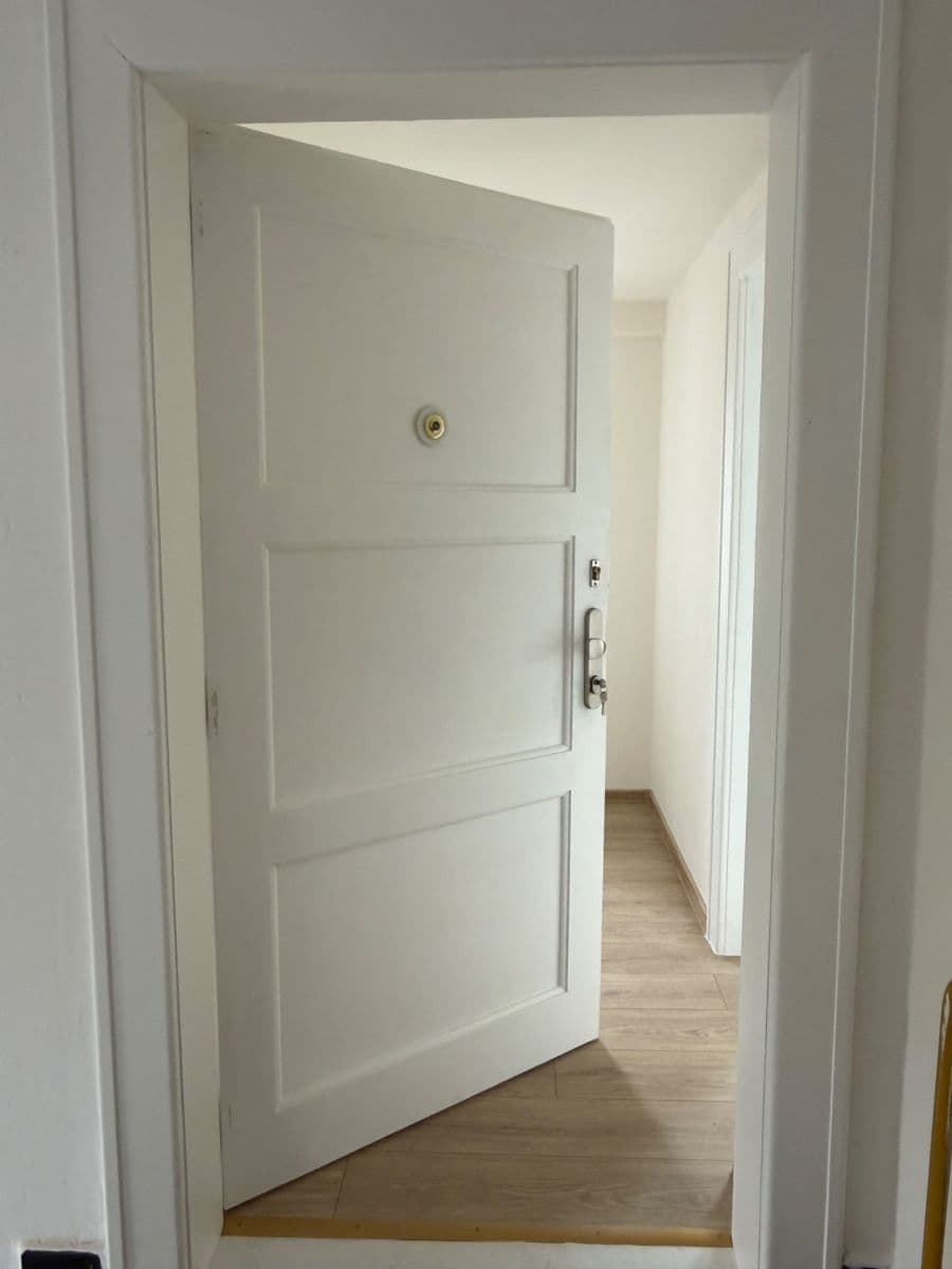 Prenájom bytu 2-izbový 77 m², Hranická, Hranice, Olomoucký kraj Prenájom bytu 2-izbový 77 m², Hranická, Hranice, Olomoucký kraj