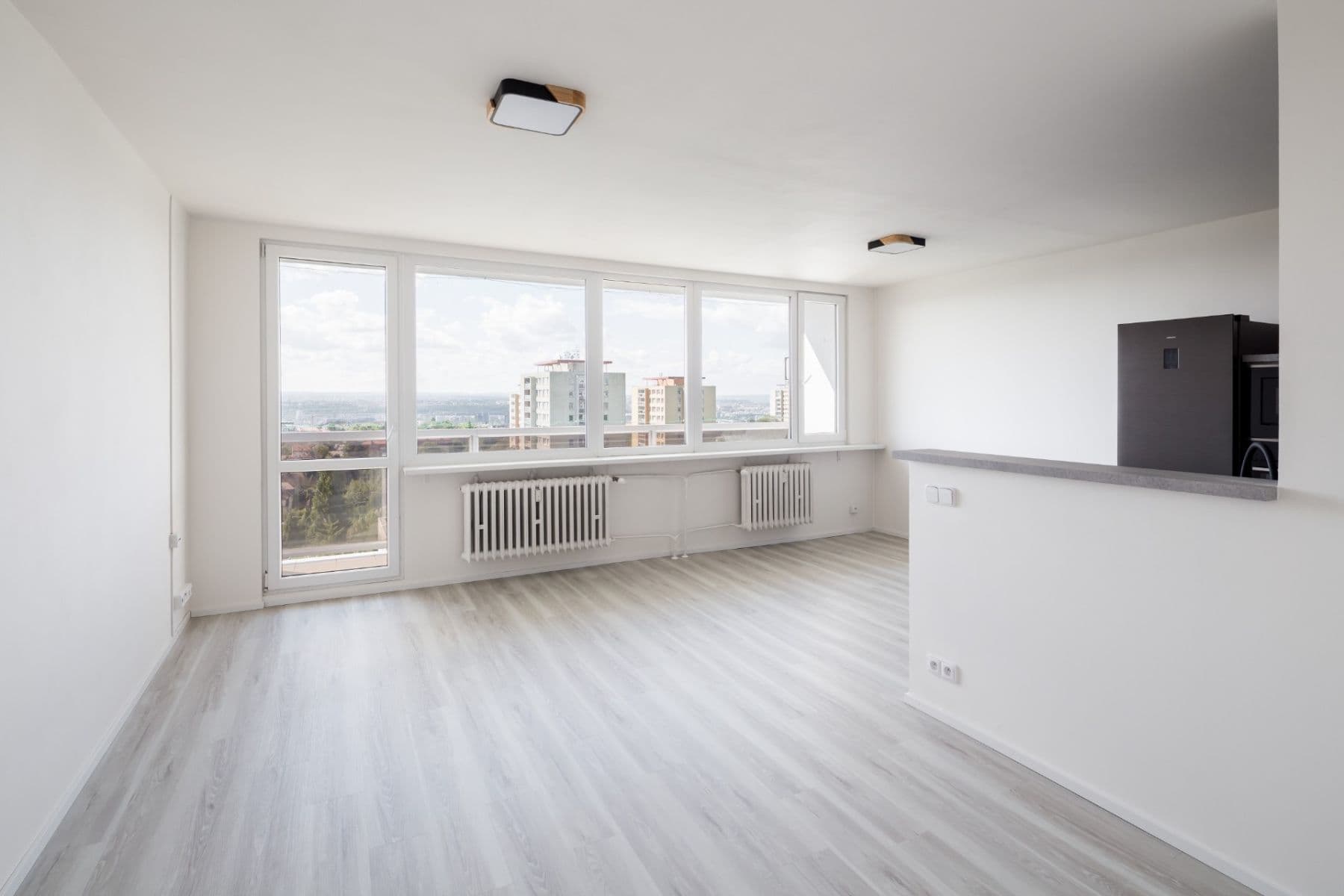 Prenájom bytu 3-izbový 67 m², Mirovická, Praha, Praha Prenájom bytu 3-izbový 67 m², Mirovická, Praha, Praha