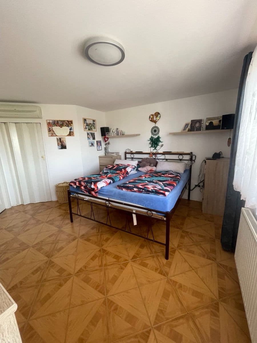 Predaj domu 135 m², pozemek 264 m², Vl. Vančury, České Budějovice, Jihočeský kraj Predaj domu 135 m², pozemek 264 m², Vl. Vančury, České Budějovice, Jihočeský kraj