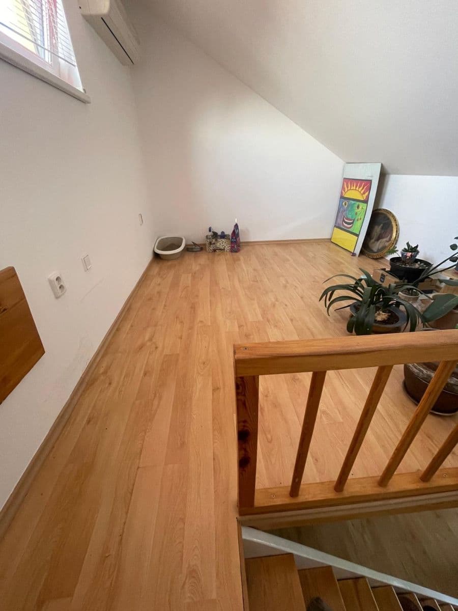 Predaj domu 135 m², pozemek 264 m², Vl. Vančury, České Budějovice, Jihočeský kraj Predaj domu 135 m², pozemek 264 m², Vl. Vančury, České Budějovice, Jihočeský kraj