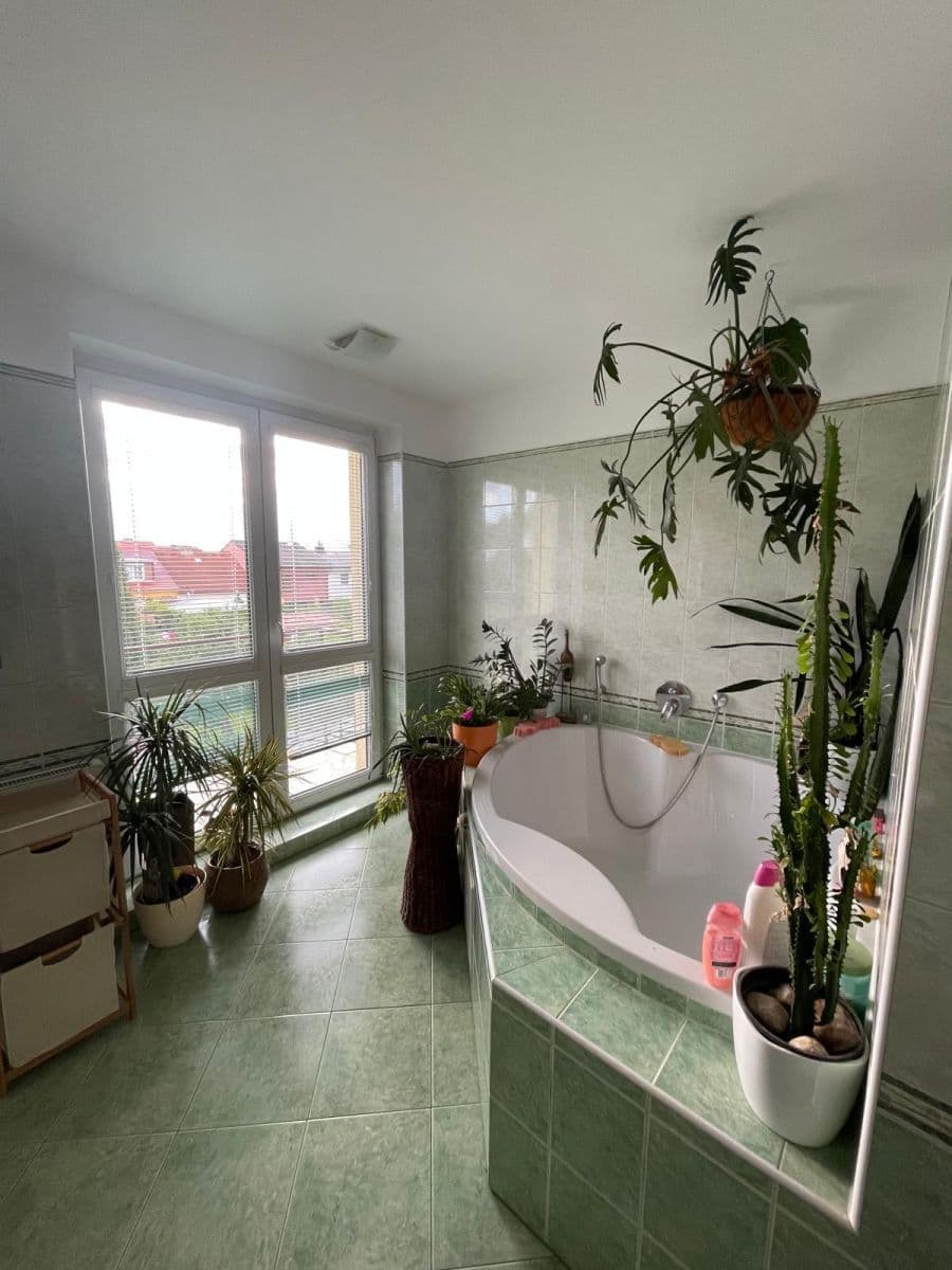 Predaj domu 135 m², pozemek 264 m², Vl. Vančury, České Budějovice, Jihočeský kraj Predaj domu 135 m², pozemek 264 m², Vl. Vančury, České Budějovice, Jihočeský kraj