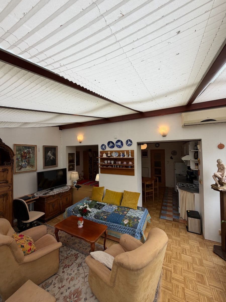 Prenájom bytu 2-izbový 41 m², Ohnivcova, Praha, Praha Prenájom bytu 2-izbový 41 m², Ohnivcova, Praha, Praha