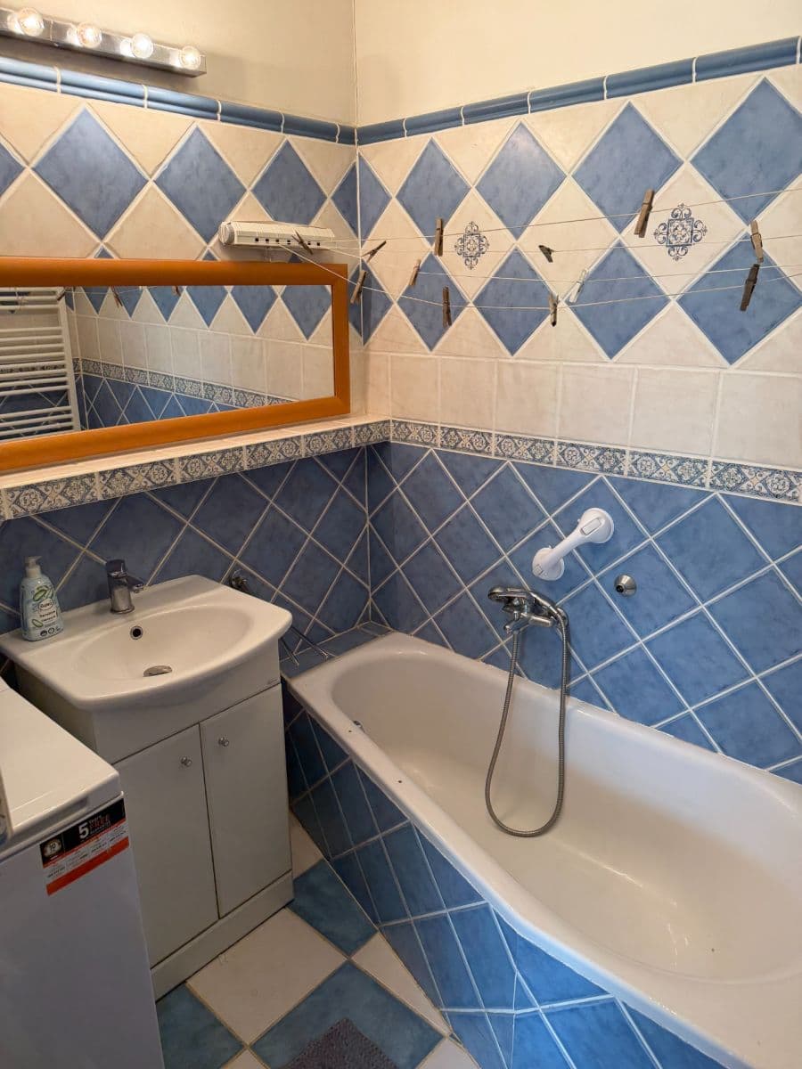 Prenájom bytu 2-izbový 41 m², Ohnivcova, Praha, Praha Prenájom bytu 2-izbový 41 m², Ohnivcova, Praha, Praha