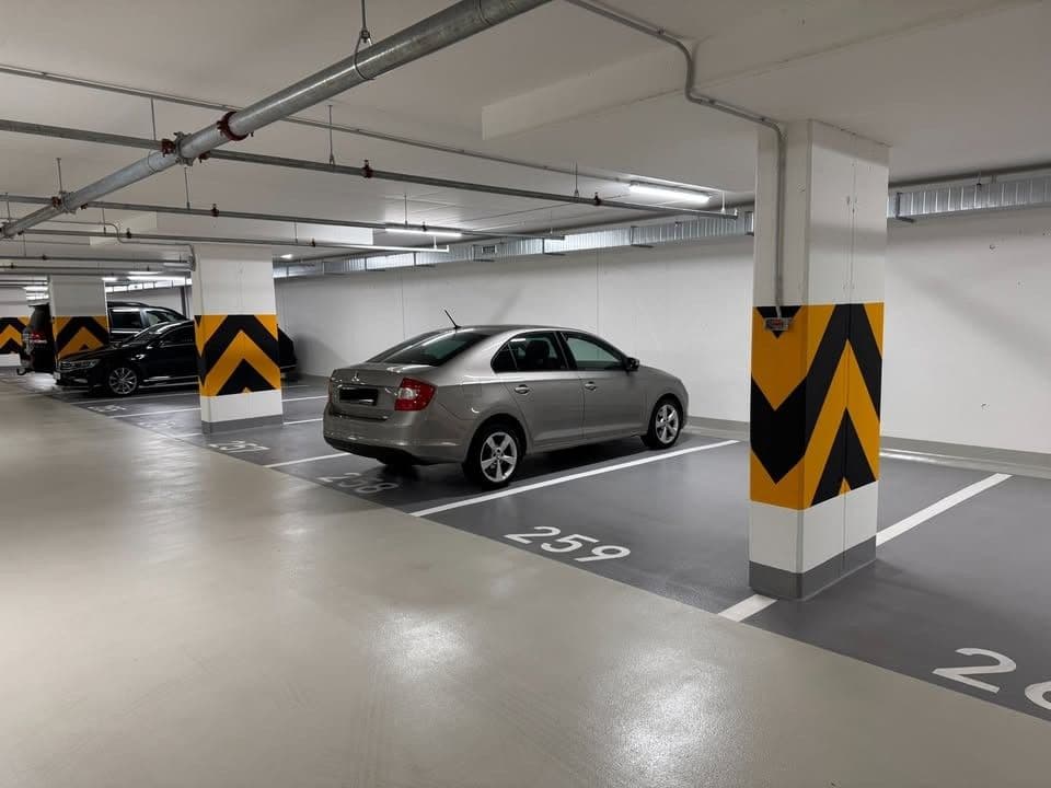 Prenájom garáže 15 m², U Průhonu, Praha, Praha Prenájom garáže 15 m², U Průhonu, Praha, Praha