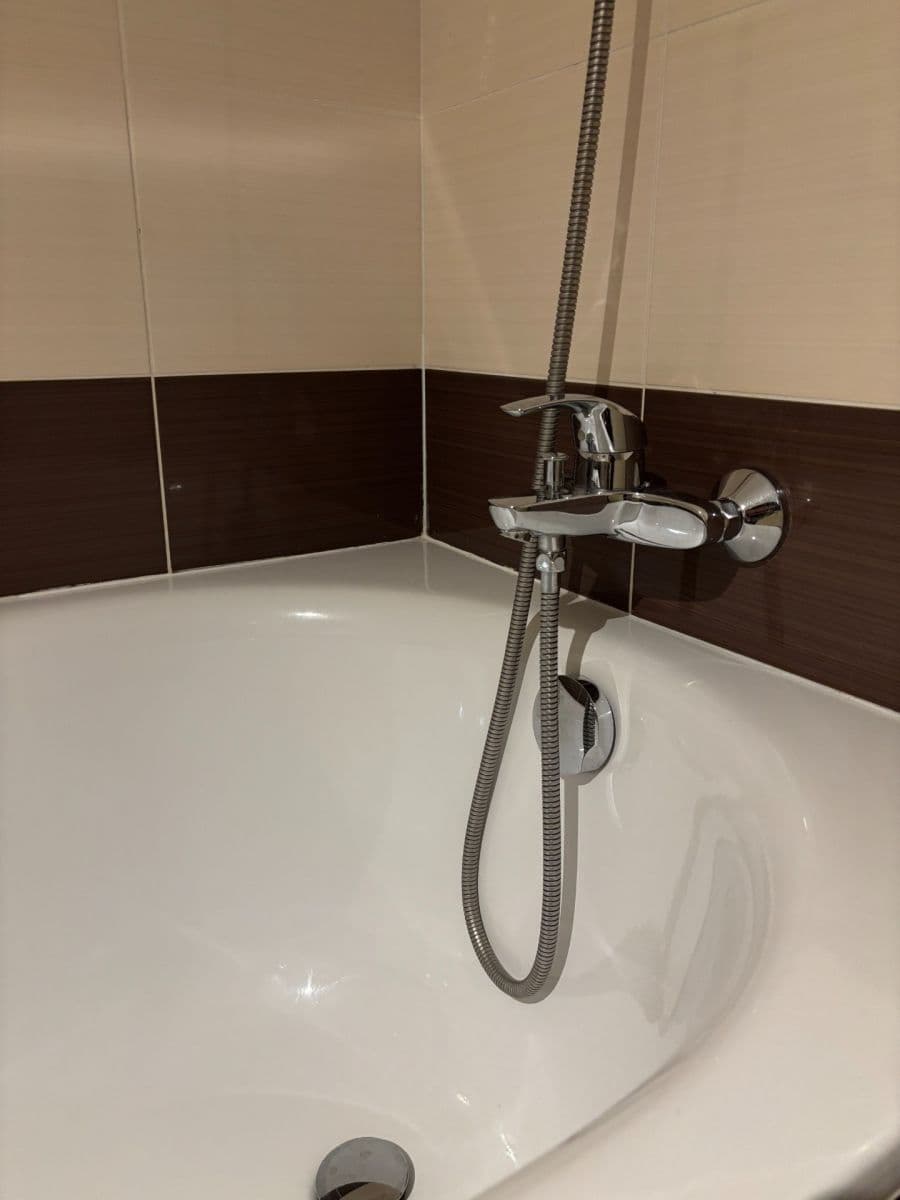 Prenájom bytu 2-izbový 44 m², U Sladovny, Praha, Praha Prenájom bytu 2-izbový 44 m², U Sladovny, Praha, Praha
