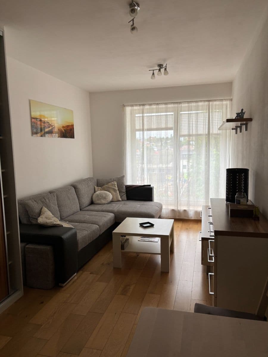 Prenájom bytu 2-izbový 44 m², U Sladovny, Praha, Praha Prenájom bytu 2-izbový 44 m², U Sladovny, Praha, Praha