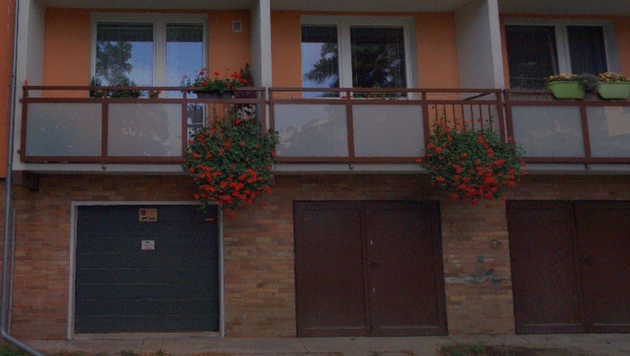 Prenájom garáže 19 m², Gabriely Preissové, Brno, Jihomoravský kraj Prenájom garáže 19 m², Gabriely Preissové, Brno, Jihomoravský kraj