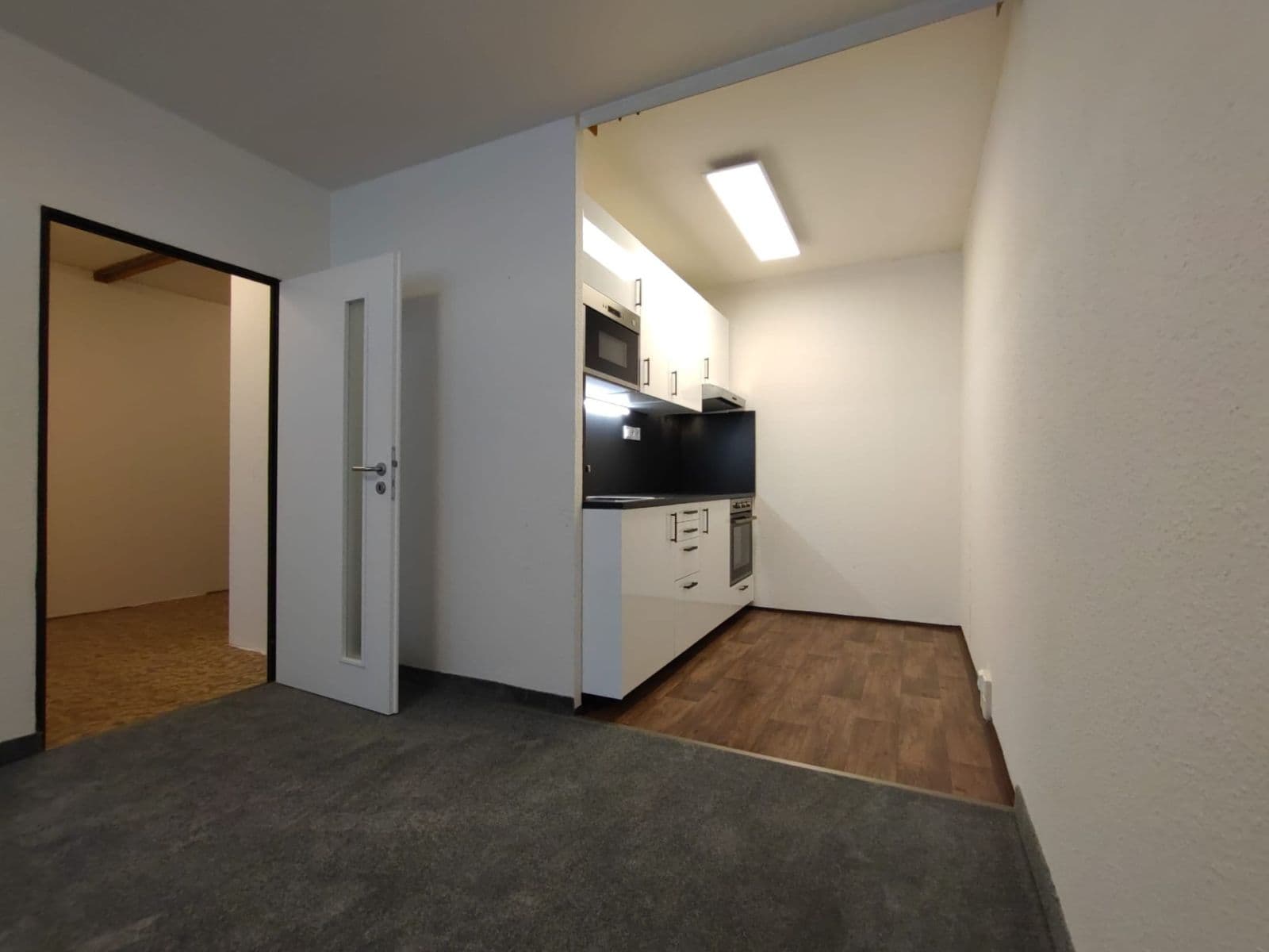 Predaj bytu 2-izbový 45 m², U Jezera, Praha, Praha Predaj bytu 2-izbový 45 m², U Jezera, Praha, Praha