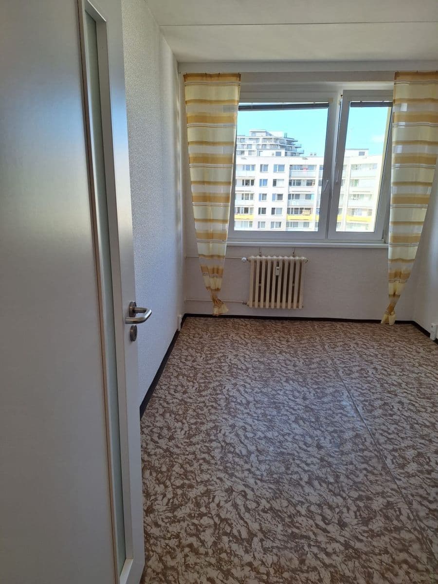 Predaj bytu 2-izbový 45 m², U Jezera, Praha, Praha Predaj bytu 2-izbový 45 m², U Jezera, Praha, Praha