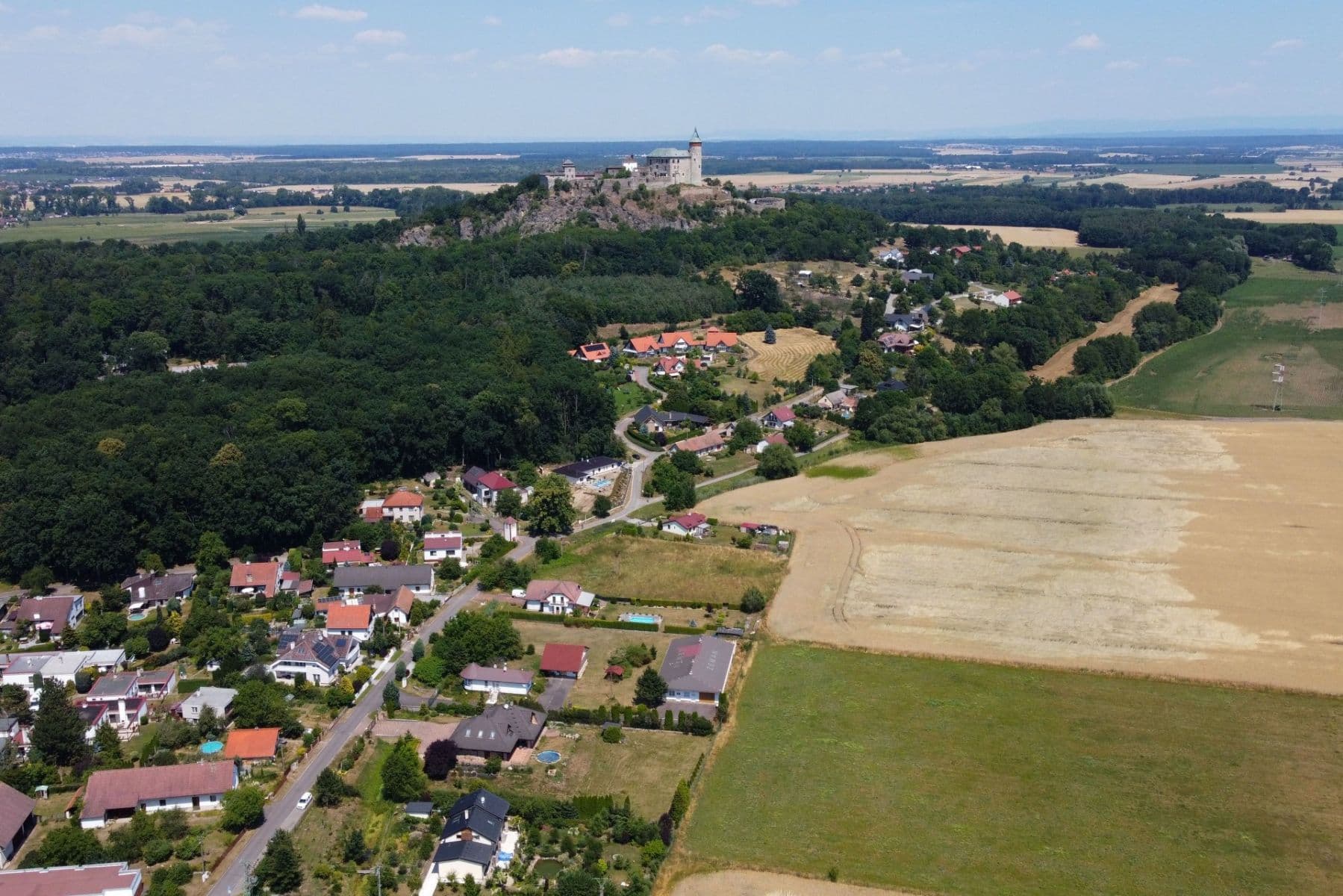 Predaj pozemku 1.152 m², Ráby, Pardubický kraj Predaj pozemku 1.152 m², Ráby, Pardubický kraj