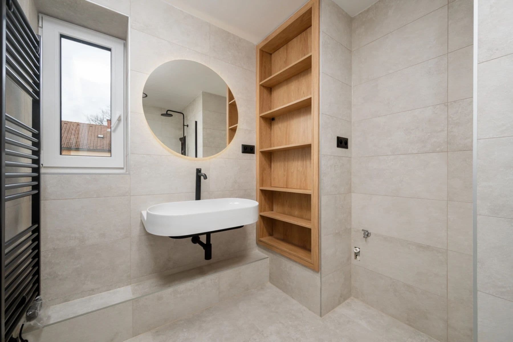 Prenájom bytu 3-izbový 55 m², Zahradní, Liberec, Liberecký kraj Prenájom bytu 3-izbový 55 m², Zahradní, Liberec, Liberecký kraj