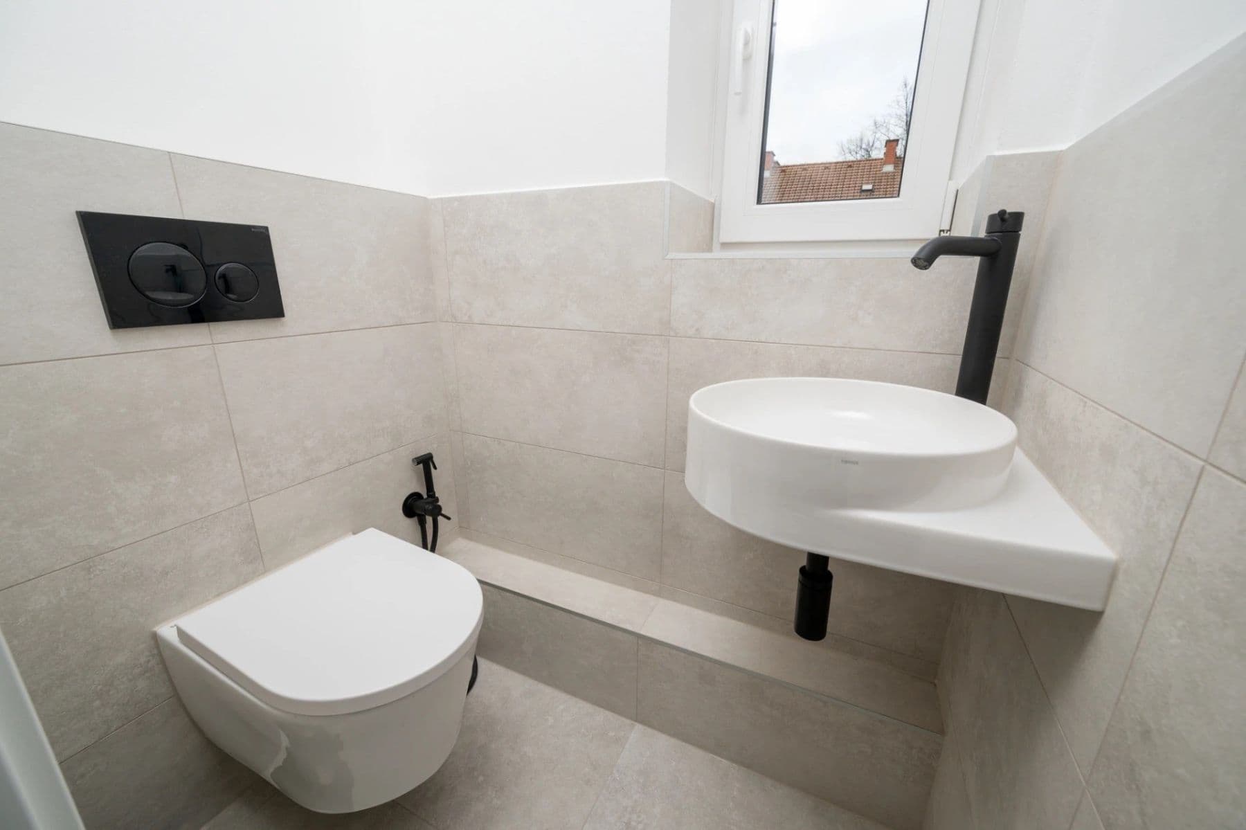 Prenájom bytu 3-izbový 55 m², Zahradní, Liberec, Liberecký kraj Prenájom bytu 3-izbový 55 m², Zahradní, Liberec, Liberecký kraj