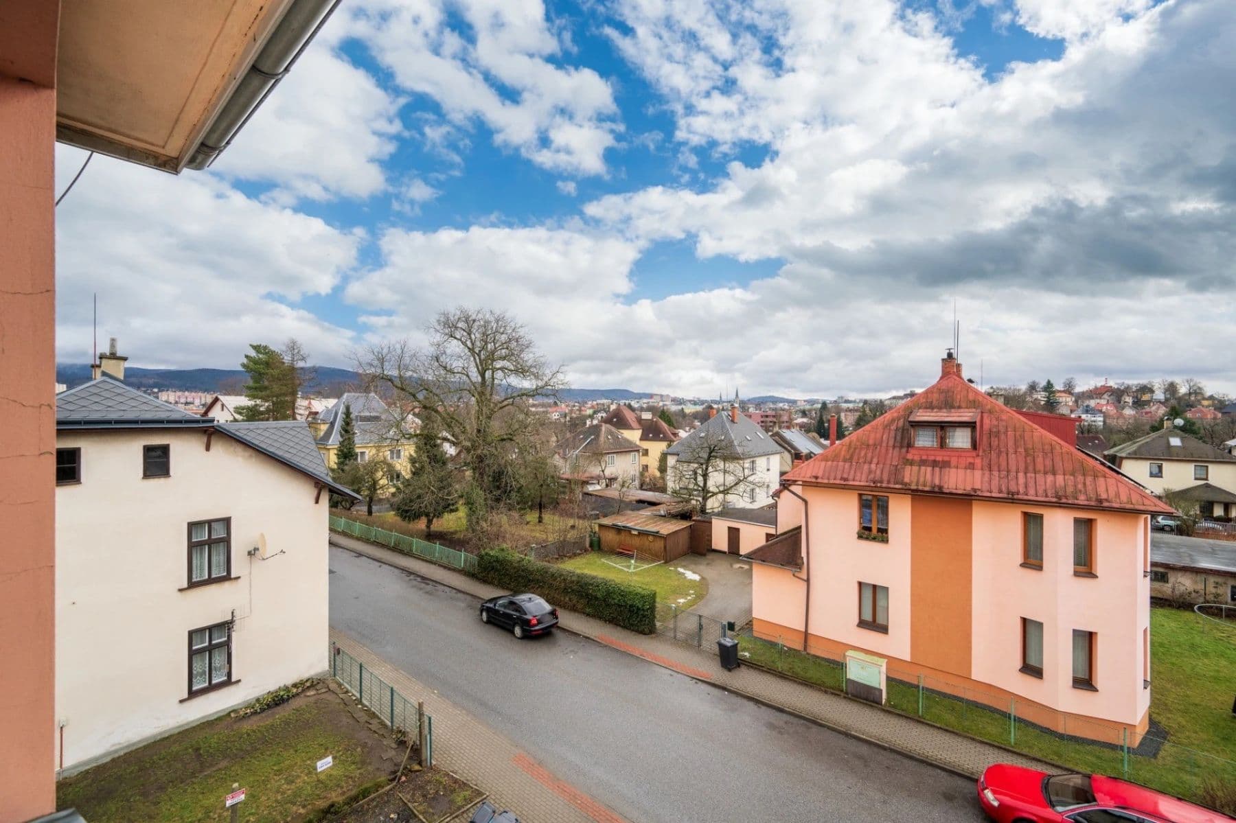 Prenájom bytu 3-izbový 55 m², Zahradní, Liberec, Liberecký kraj Prenájom bytu 3-izbový 55 m², Zahradní, Liberec, Liberecký kraj
